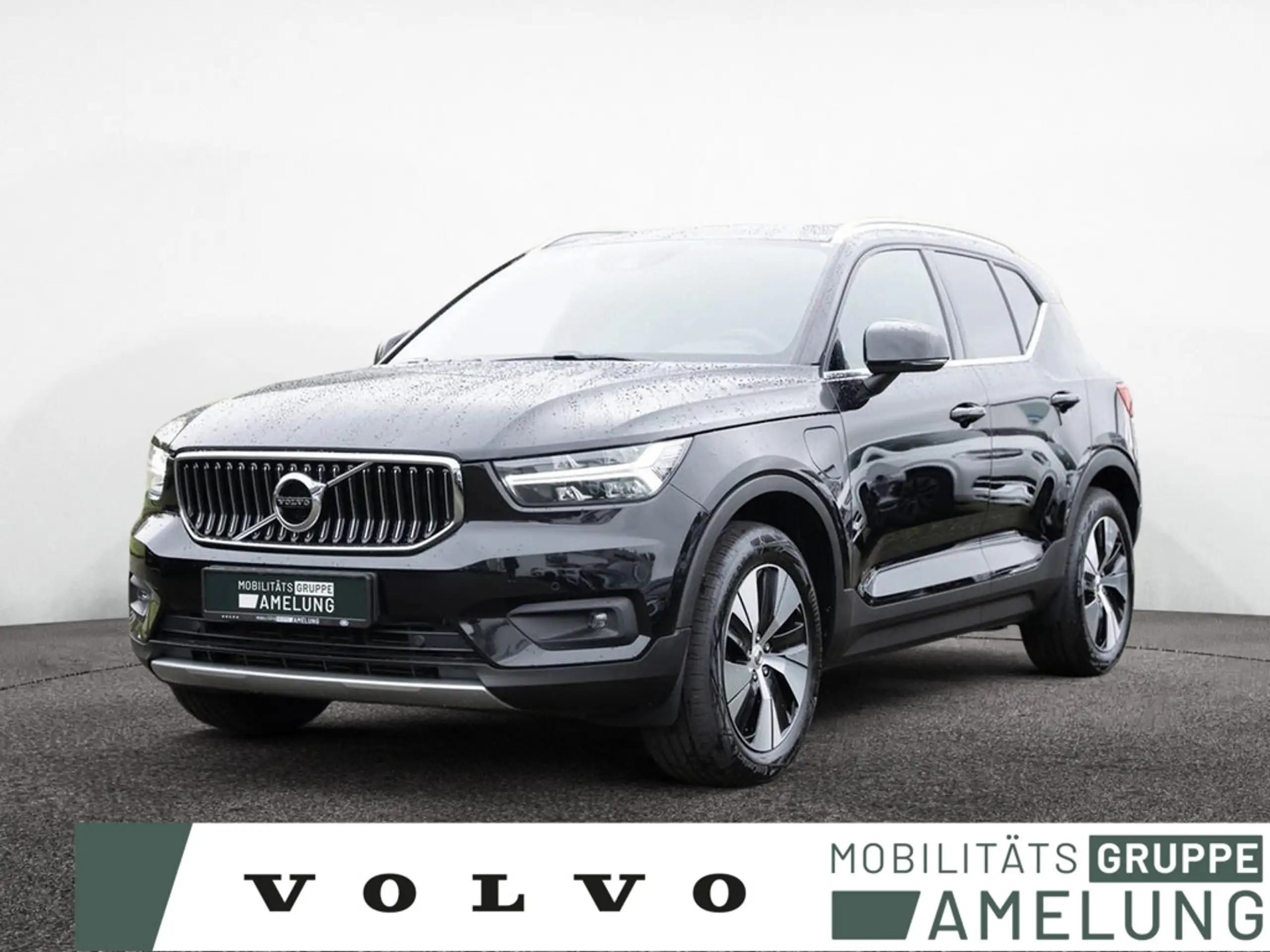 Volvo - XC40