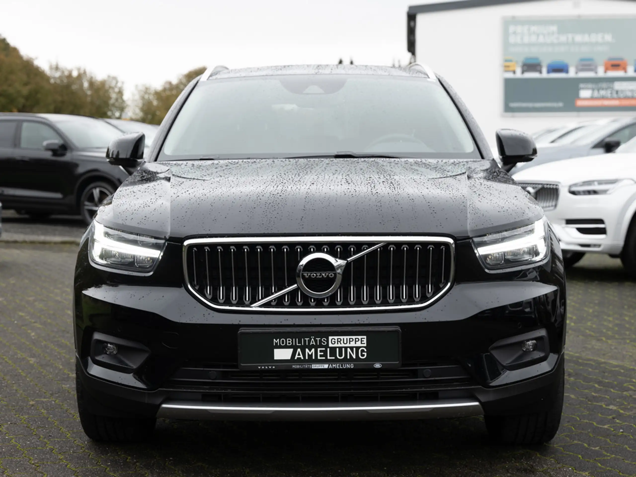 Volvo - XC40