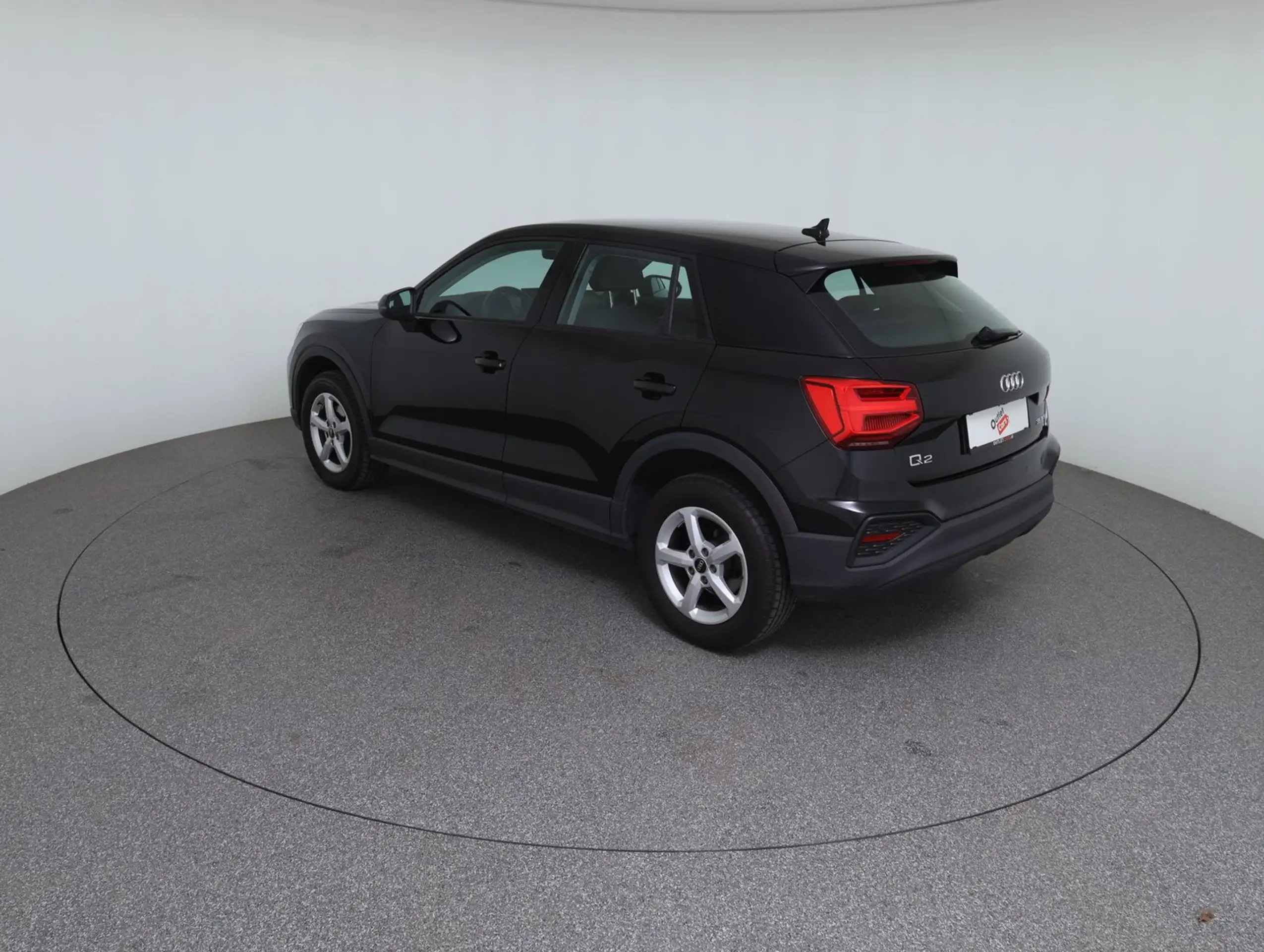 Audi - Q2