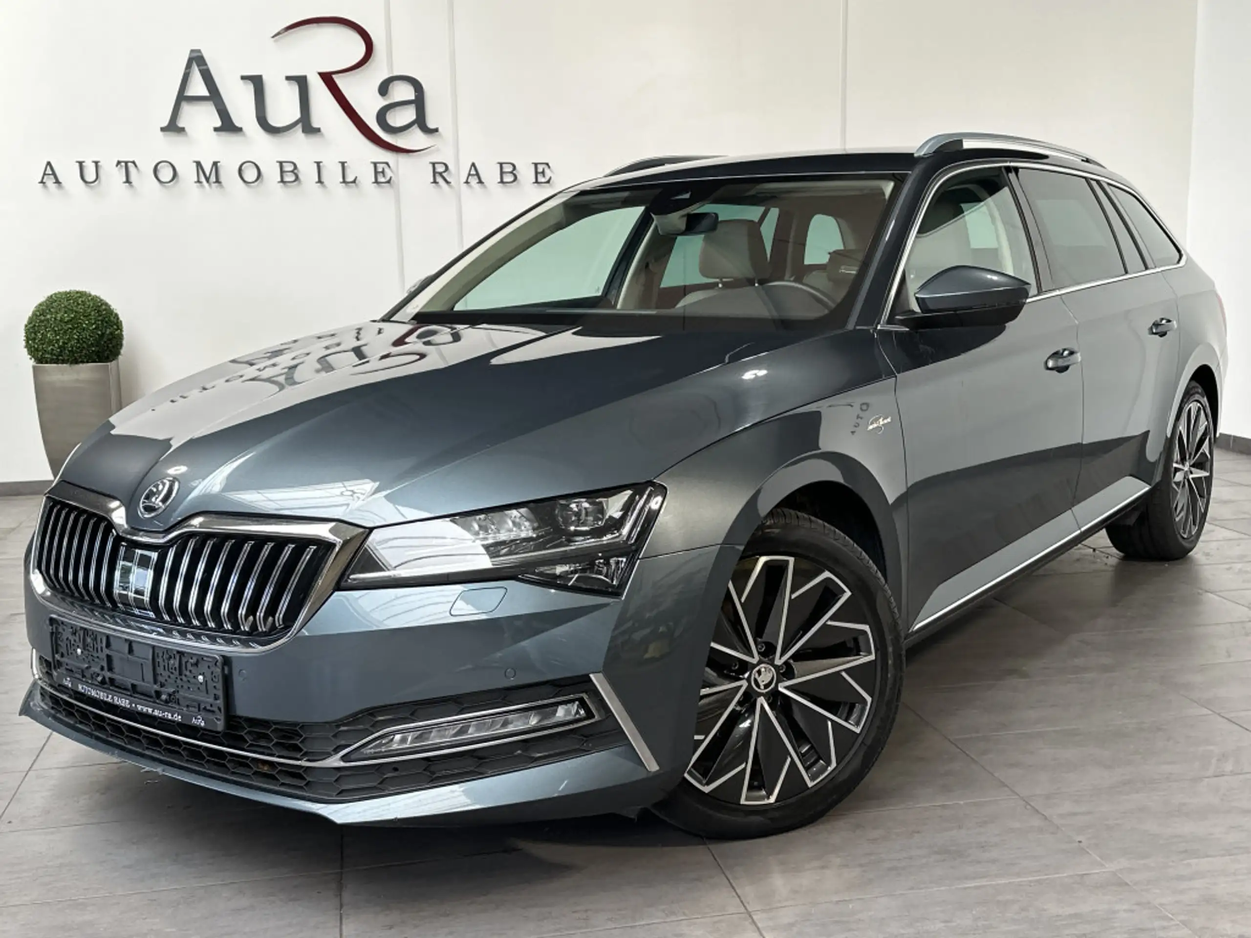 Skoda - Superb