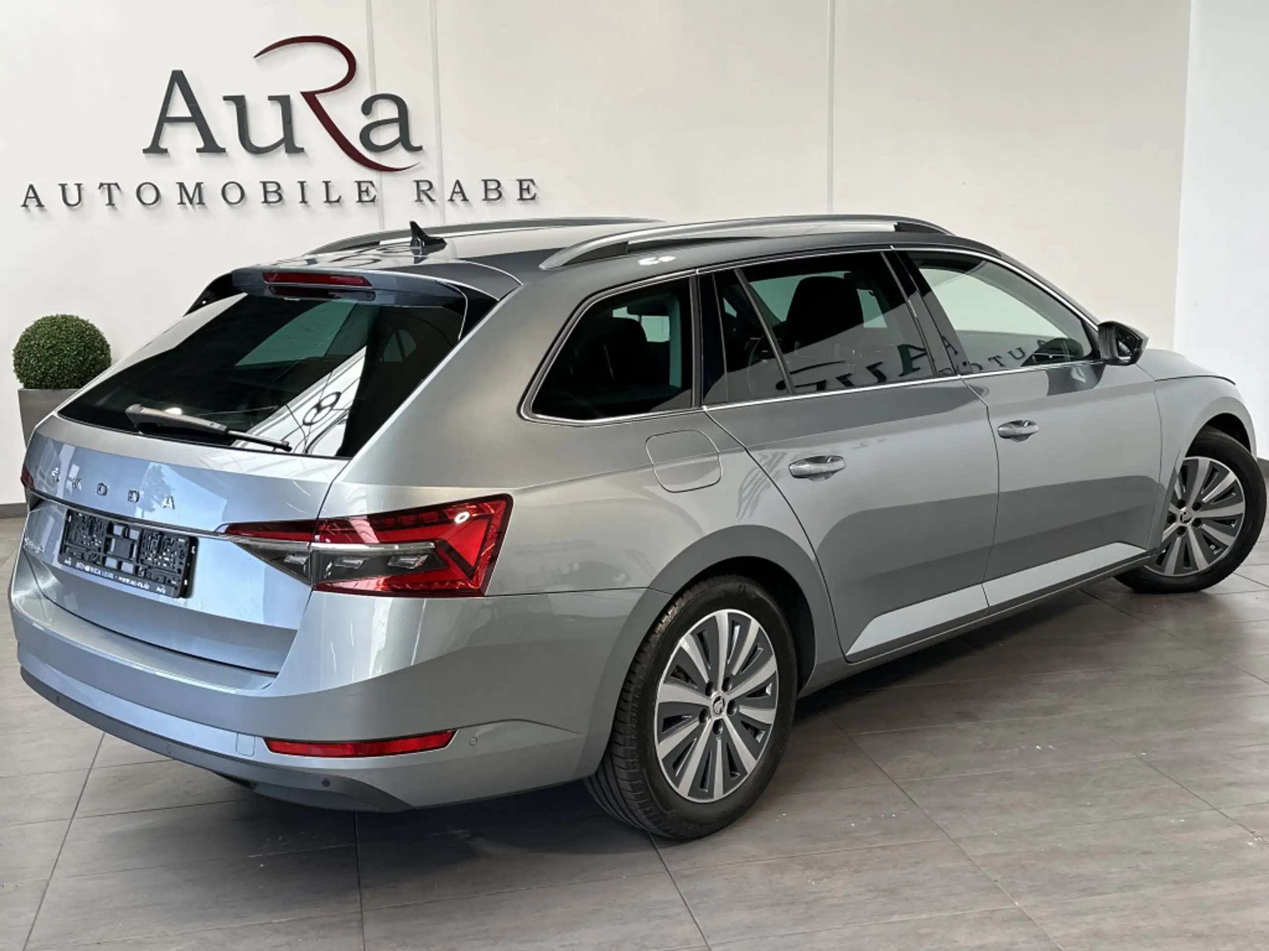 Skoda - Superb