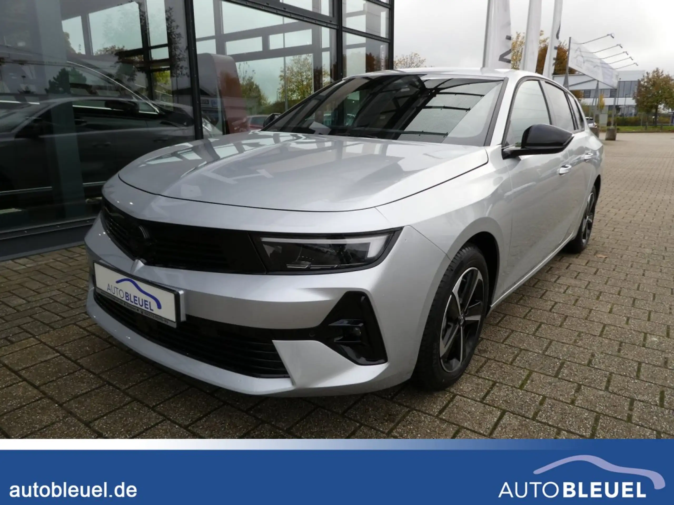 Opel Astra 2024