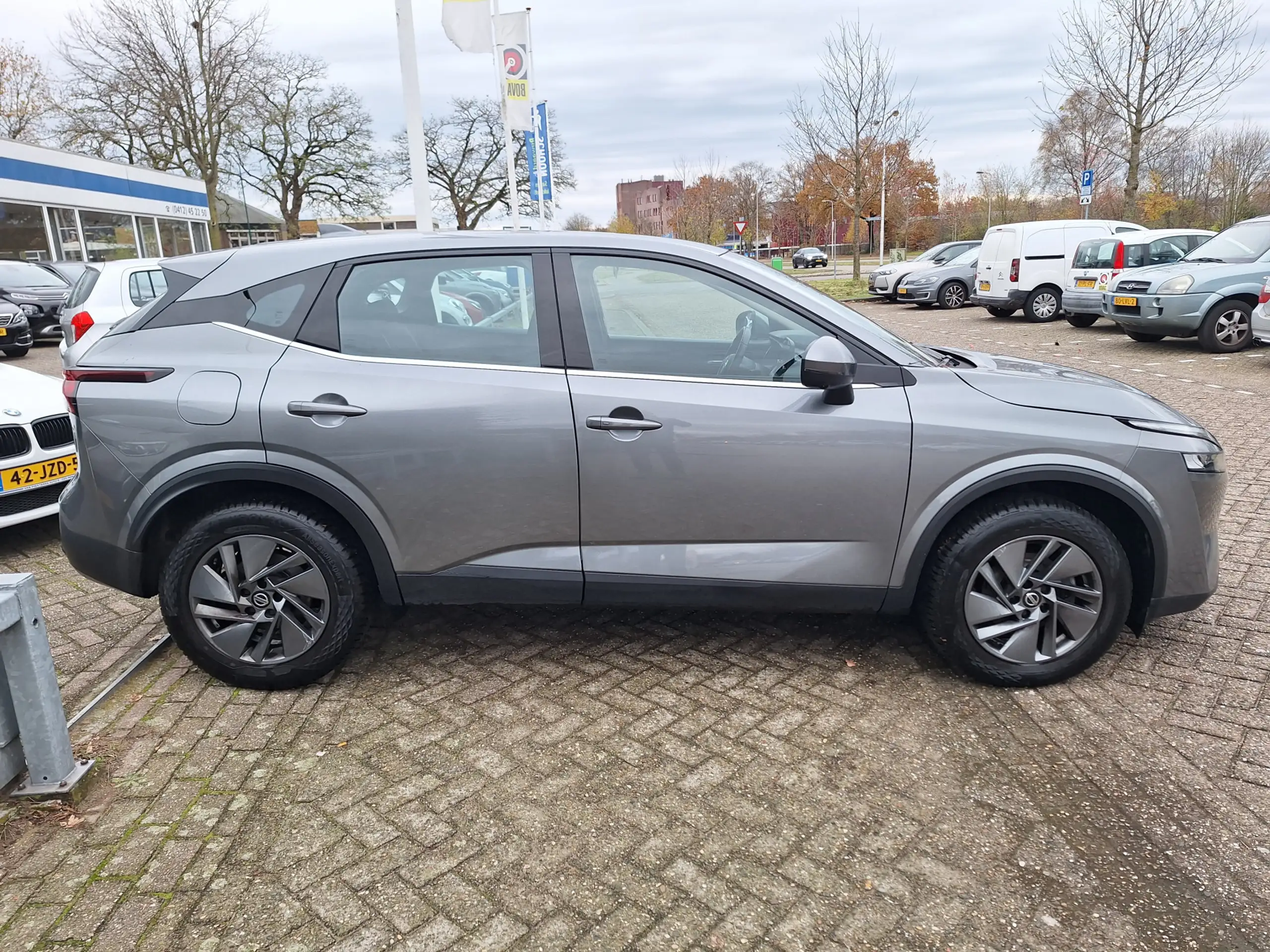 Nissan - Qashqai