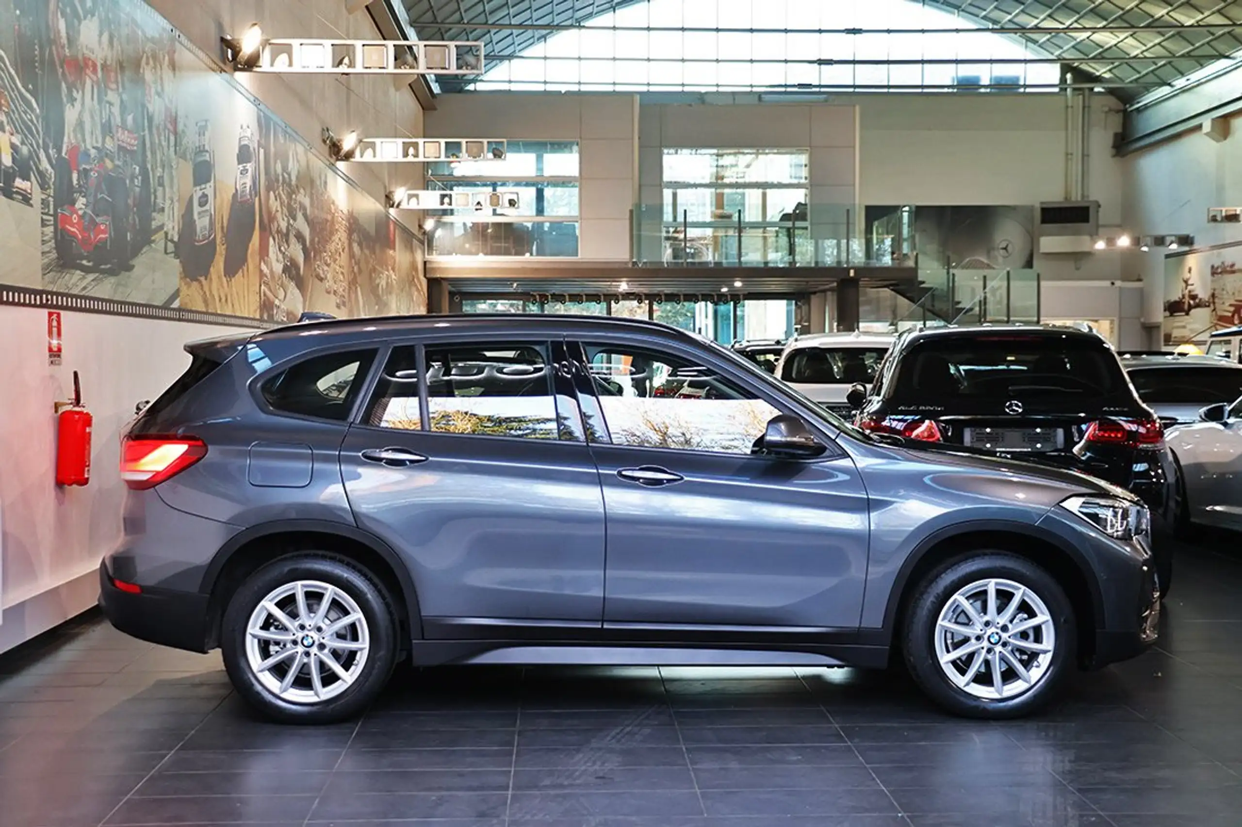 BMW - X1