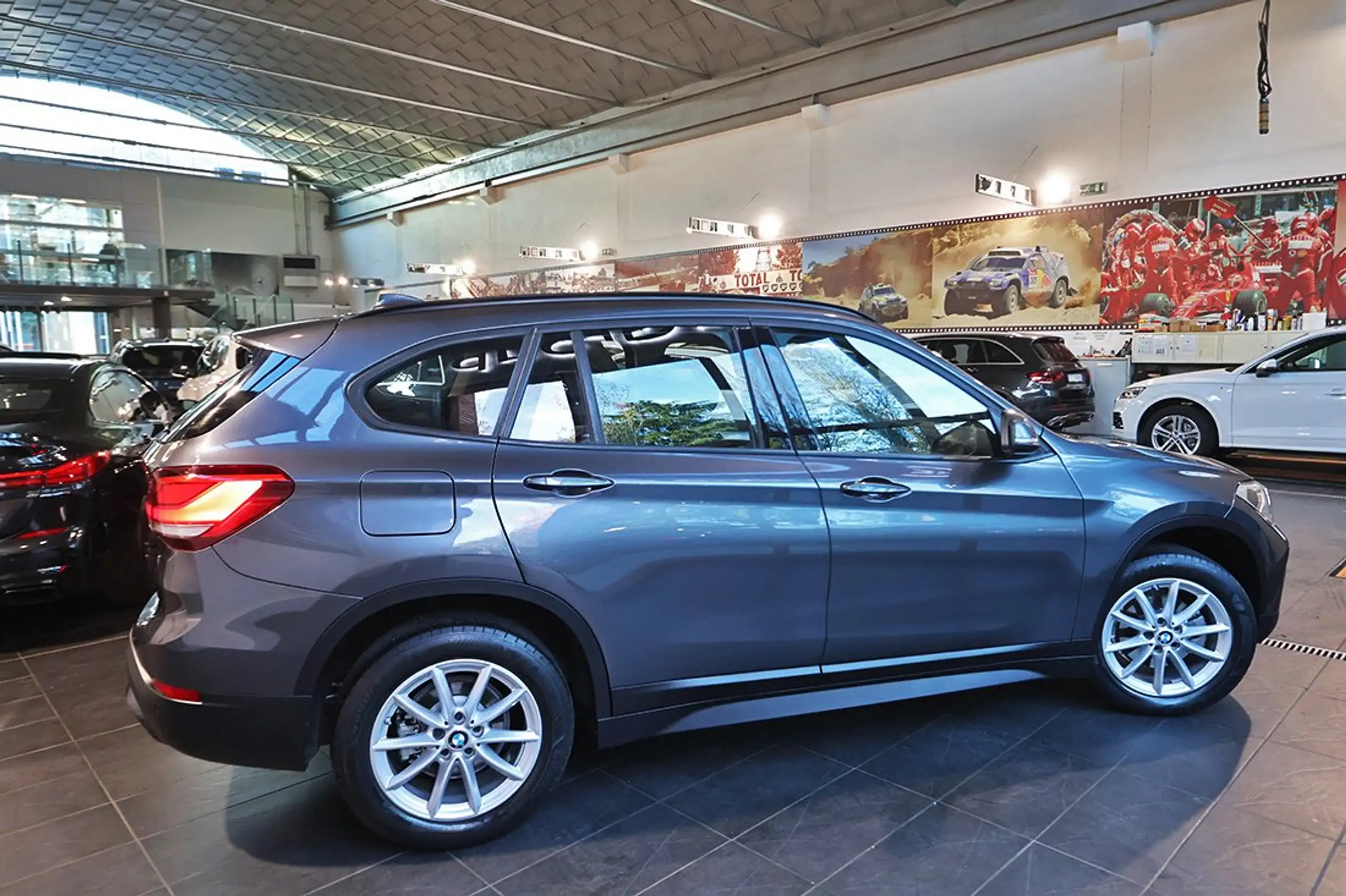 BMW - X1