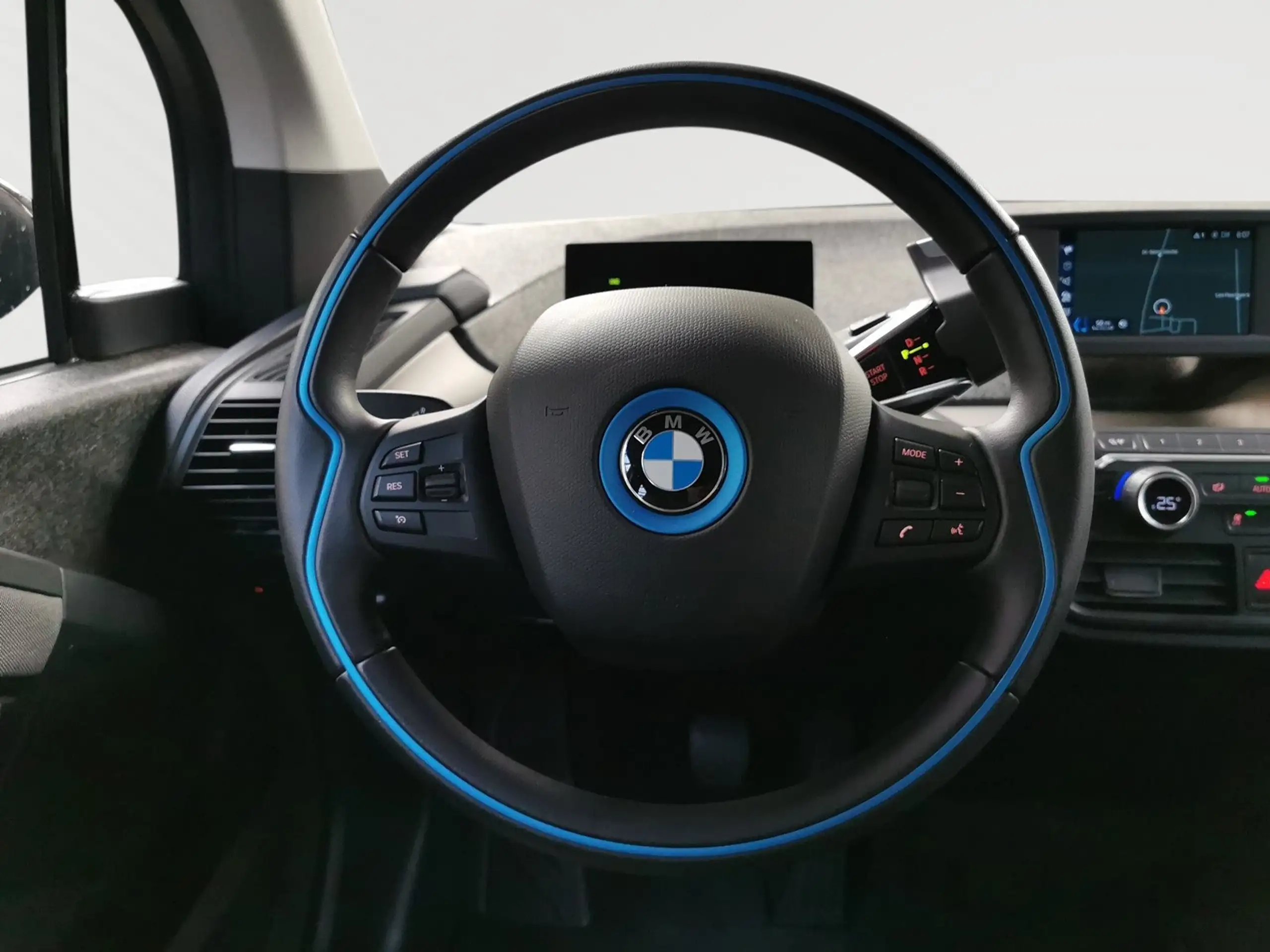 BMW - i3