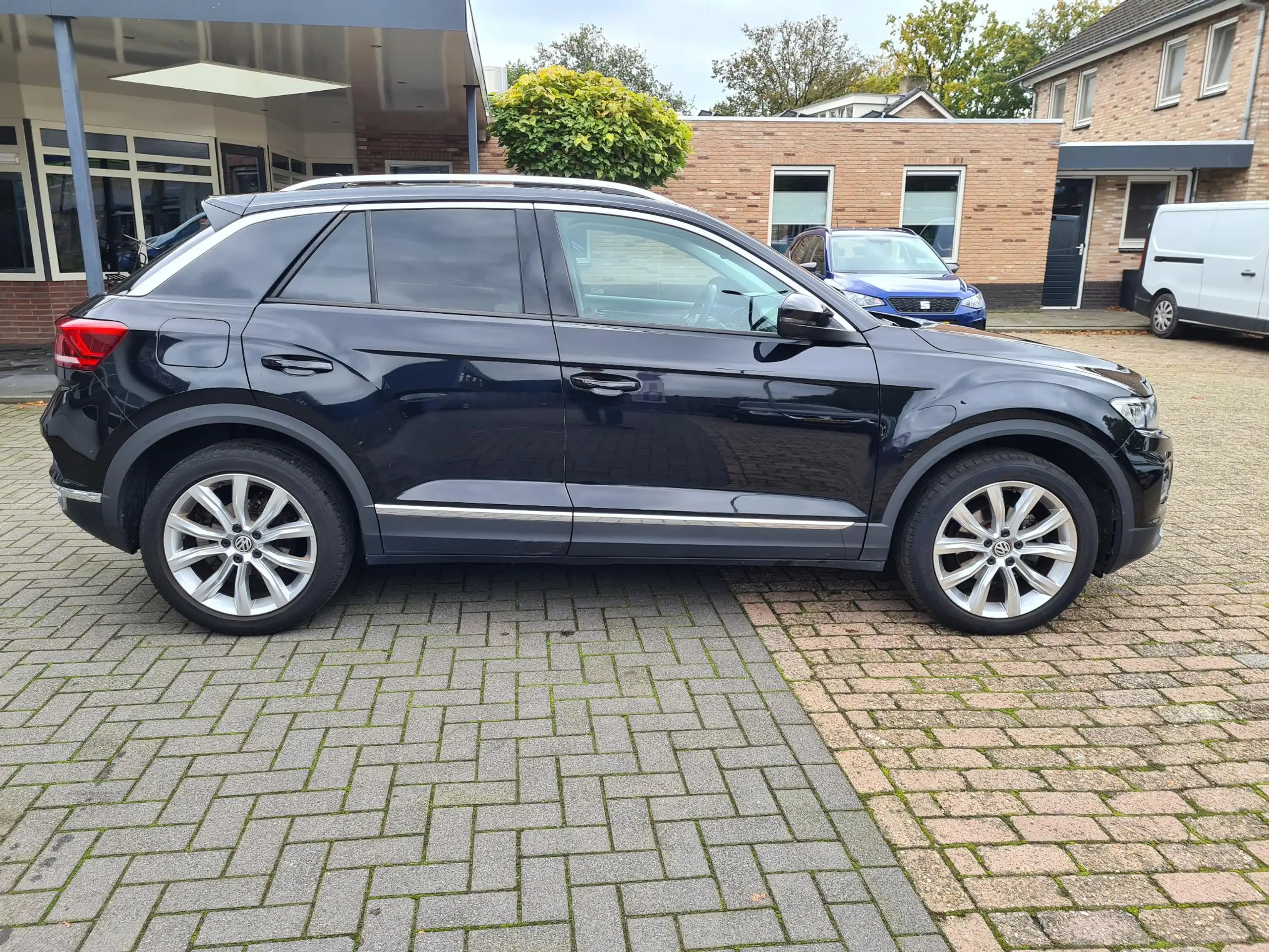 Volkswagen - T-Roc