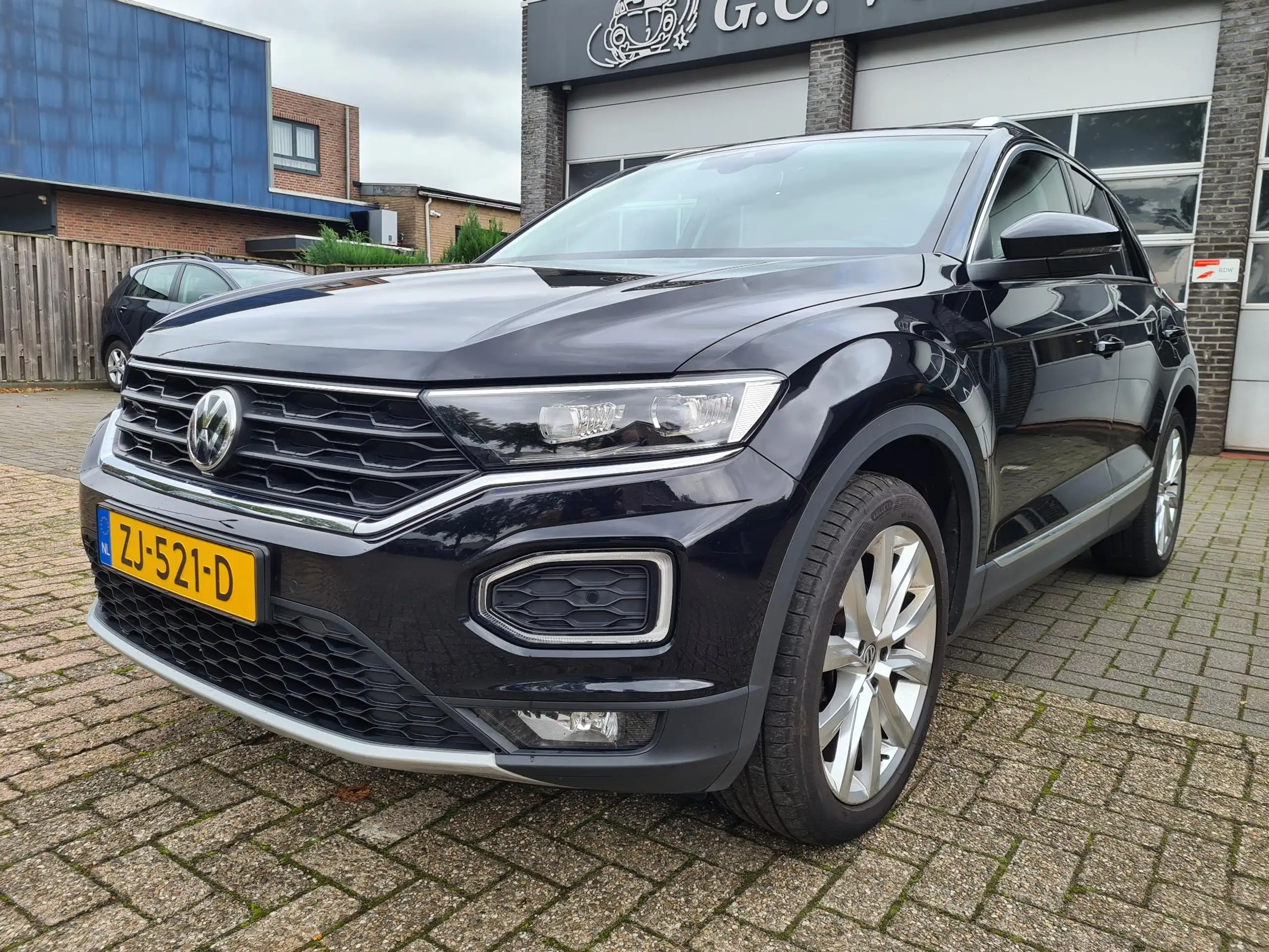 Volkswagen T-Roc 2019