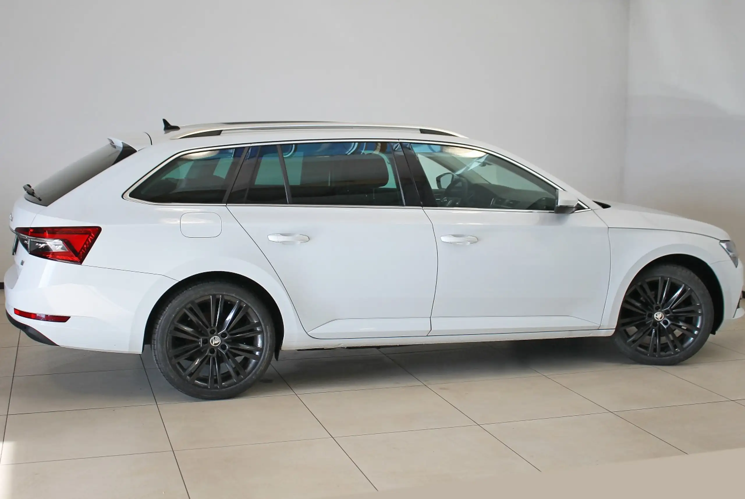 Skoda - Superb