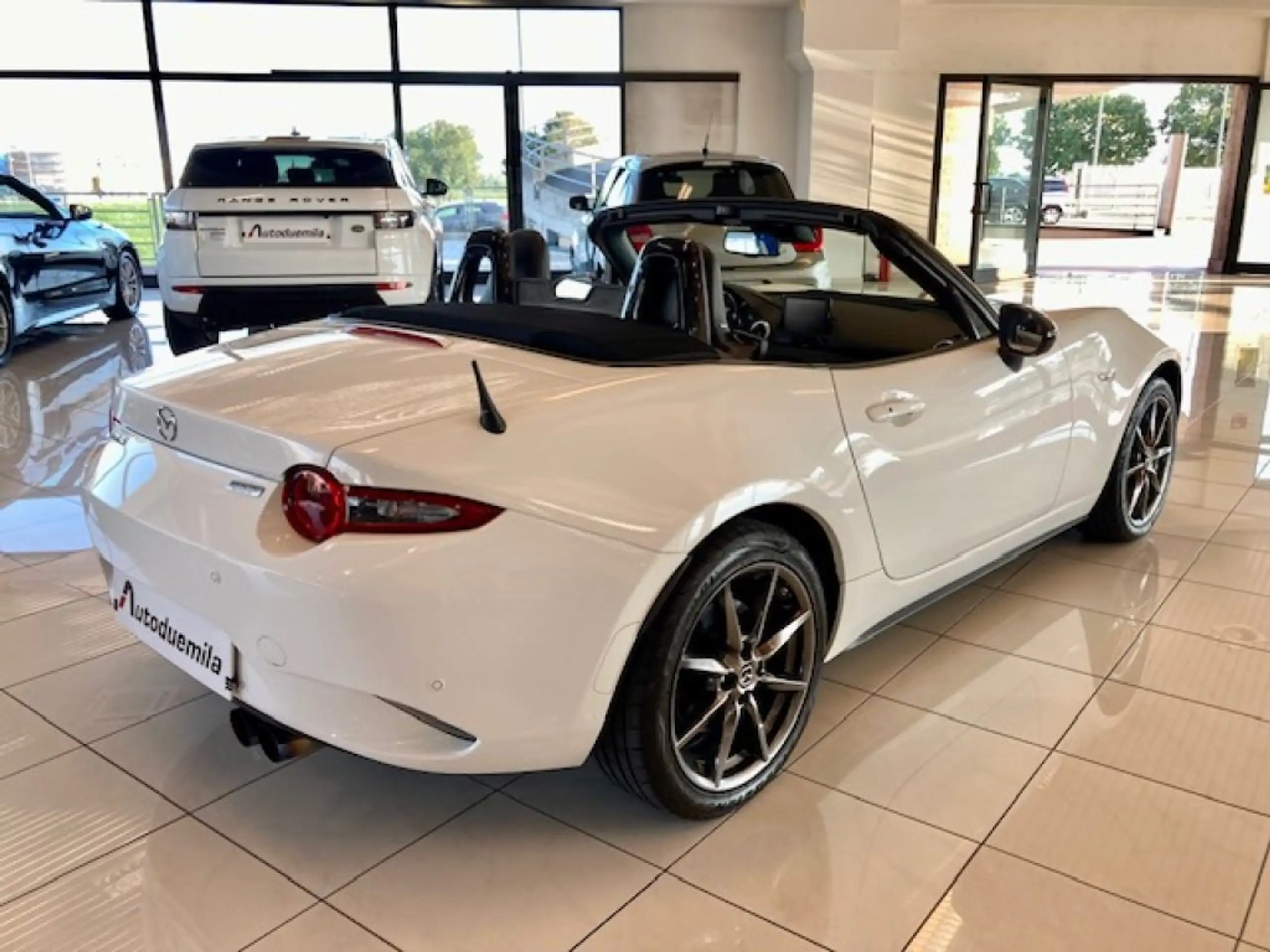 Mazda - MX-5