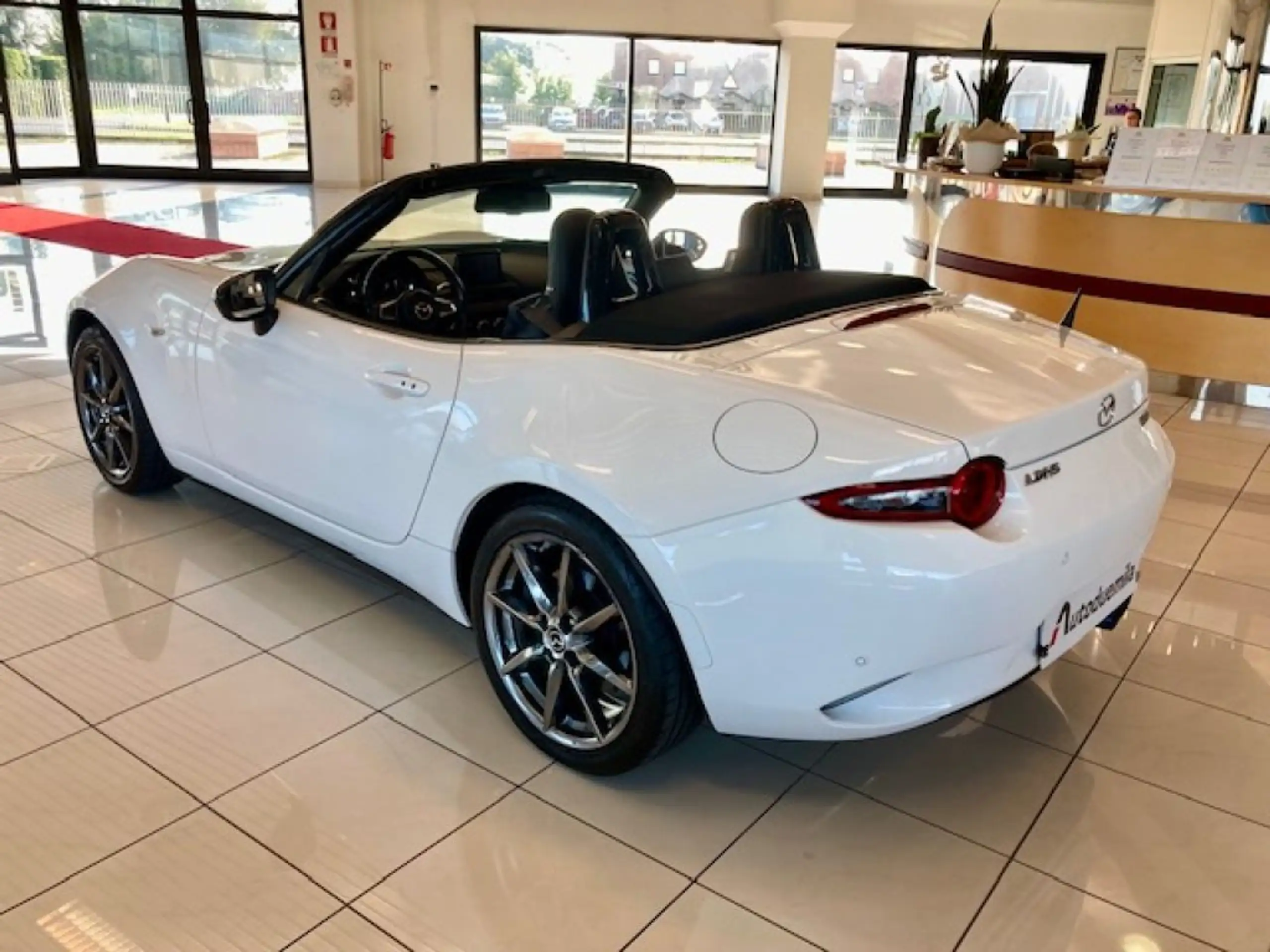 Mazda - MX-5