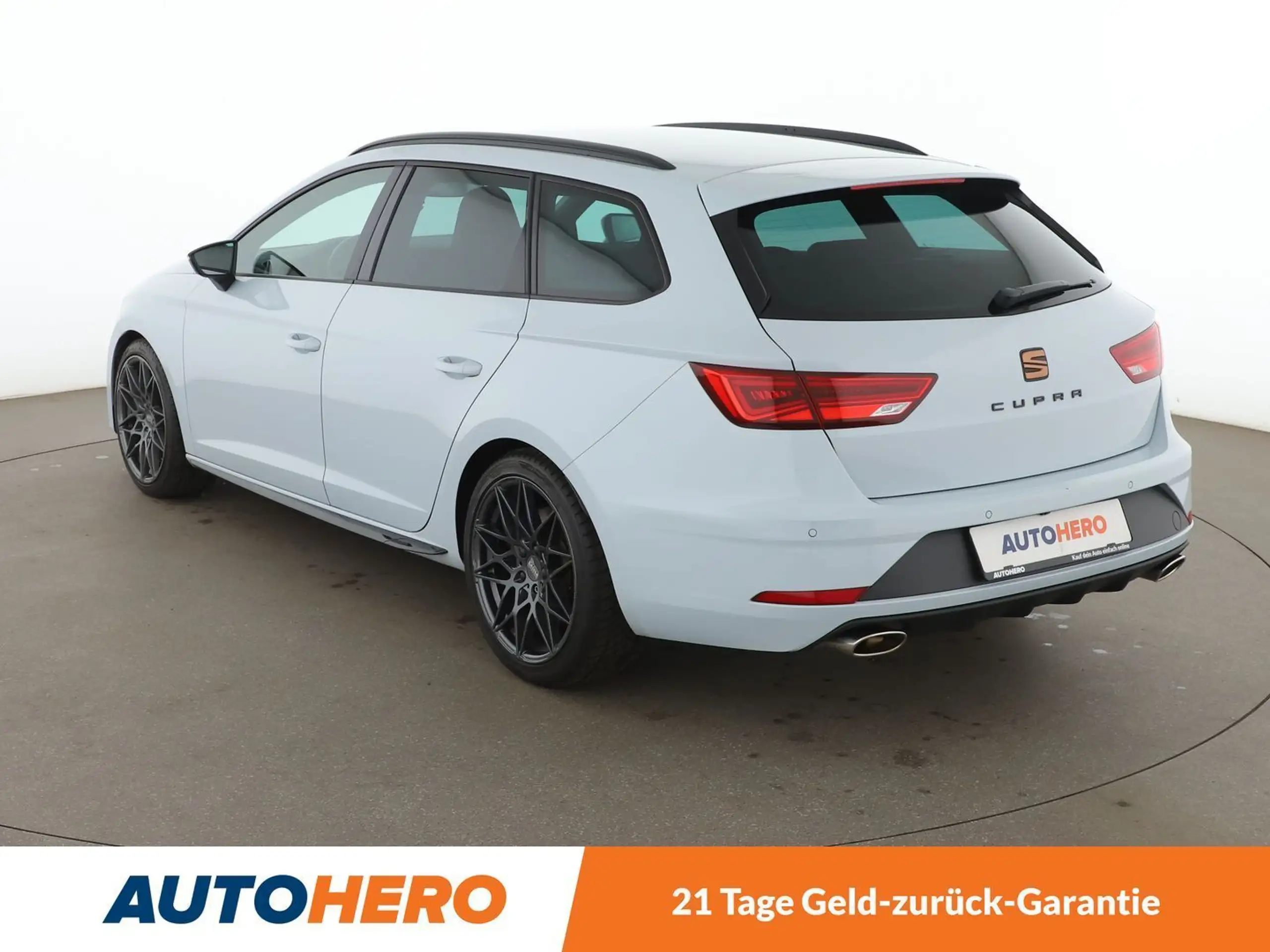 SEAT - Leon