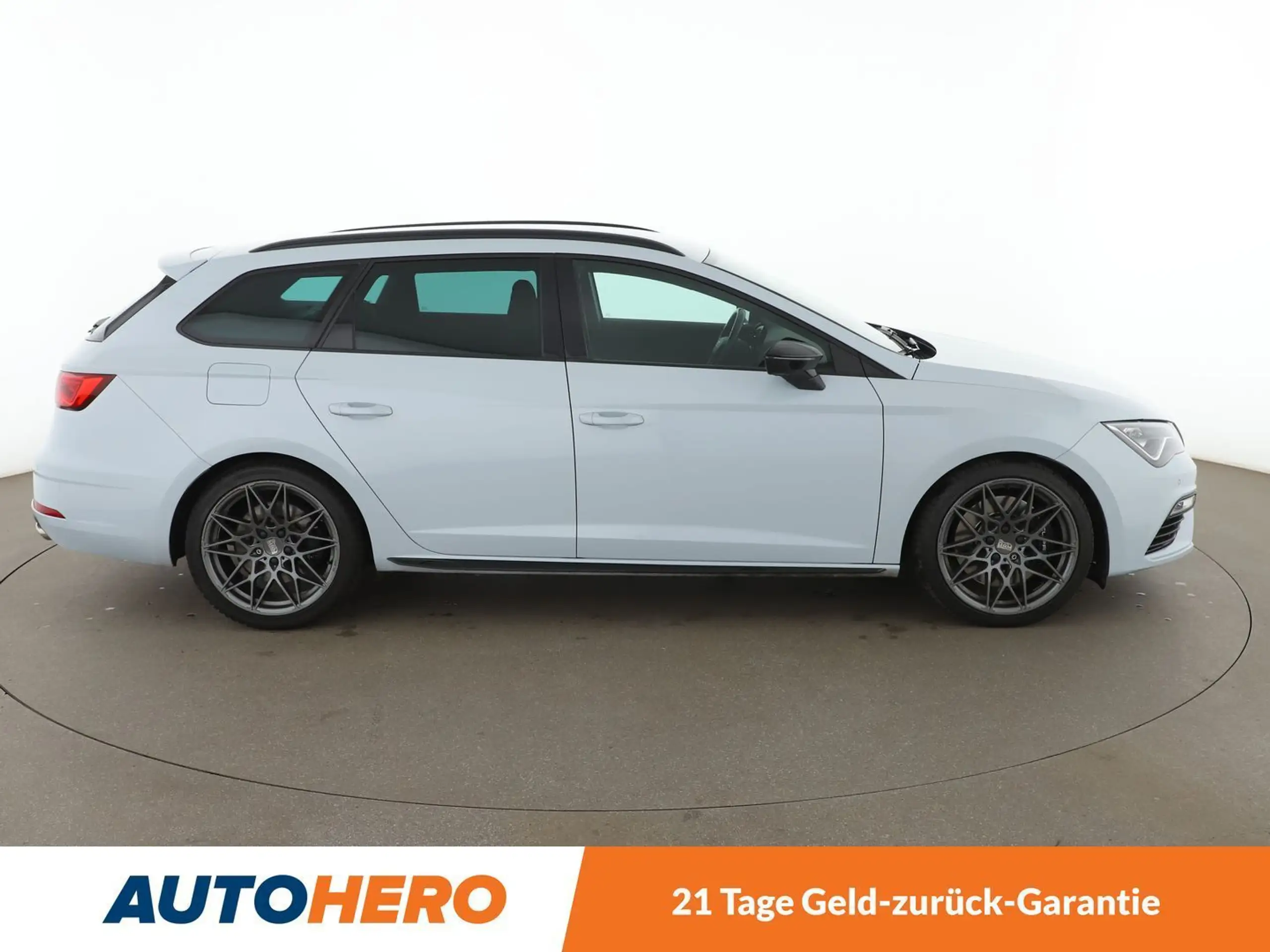 SEAT - Leon