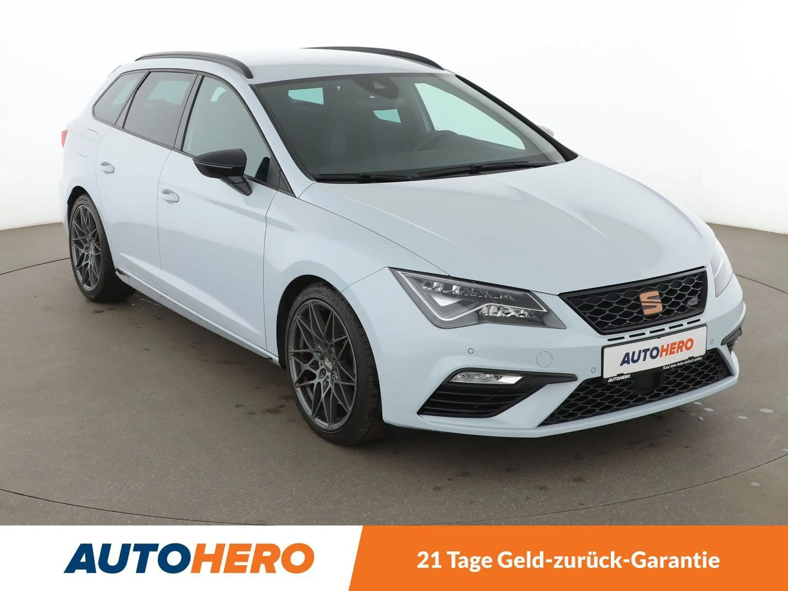 SEAT - Leon