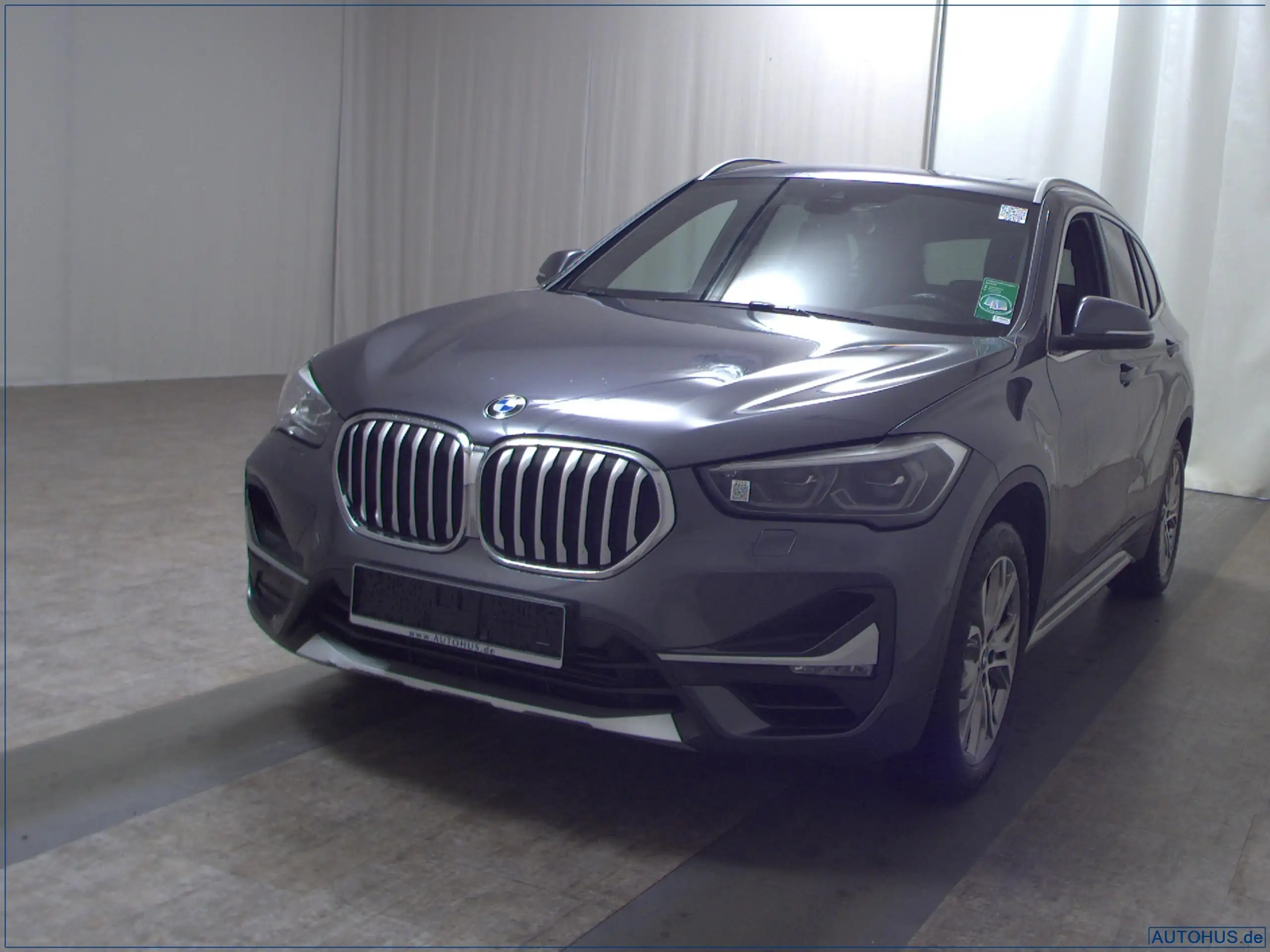 BMW - X1