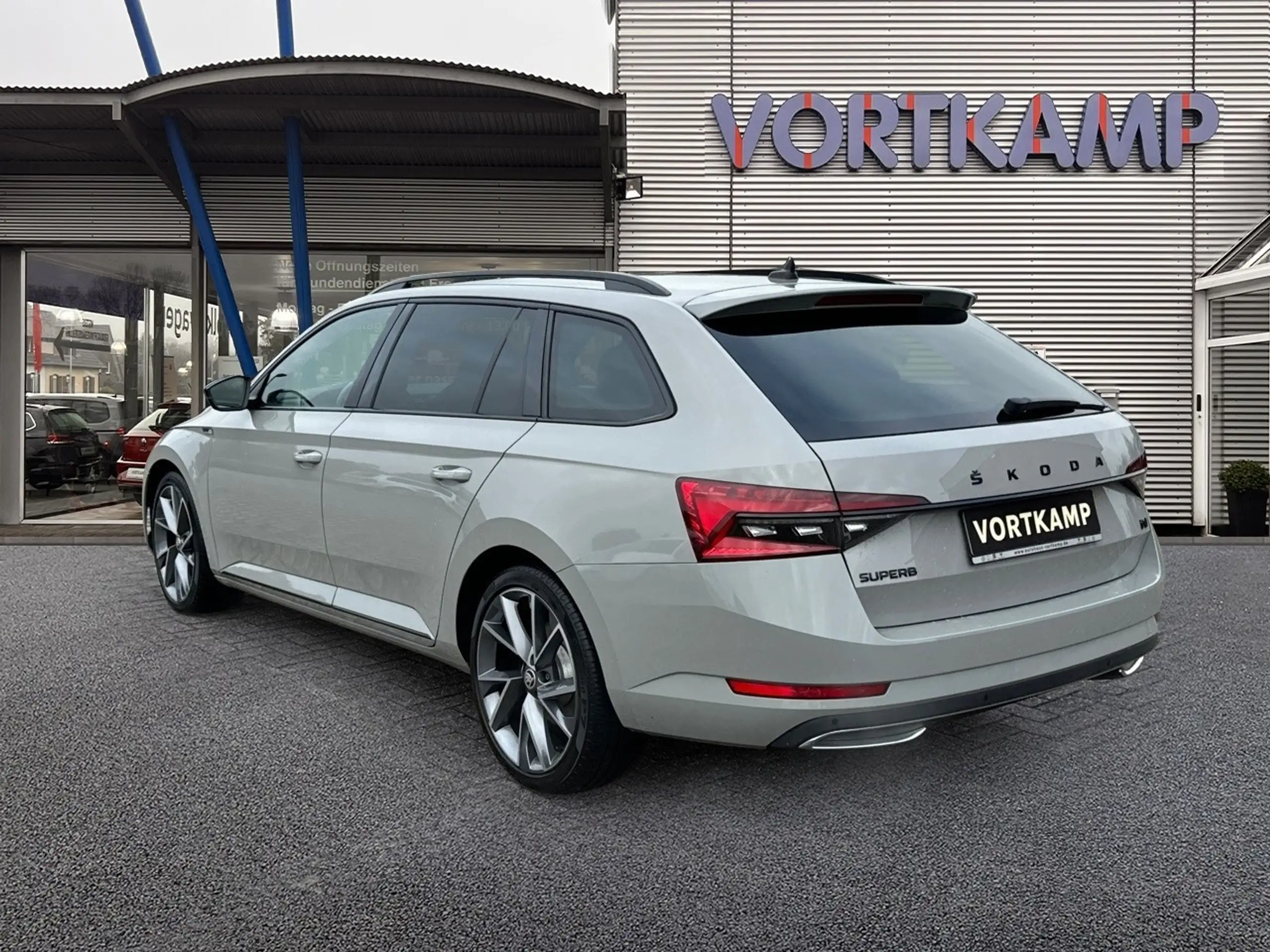 Skoda - Superb