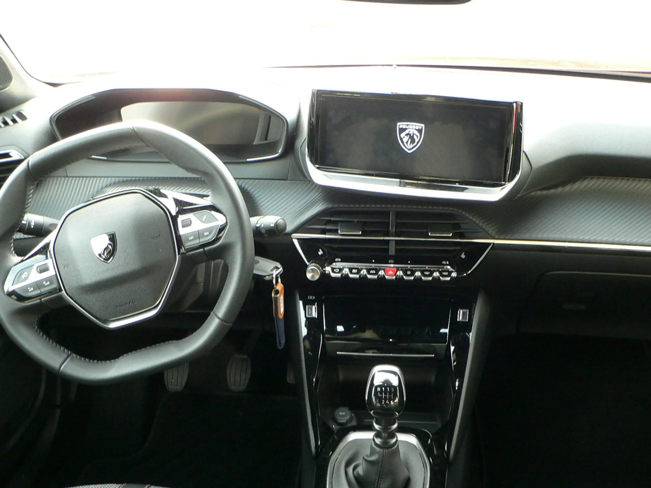 Peugeot - 2008