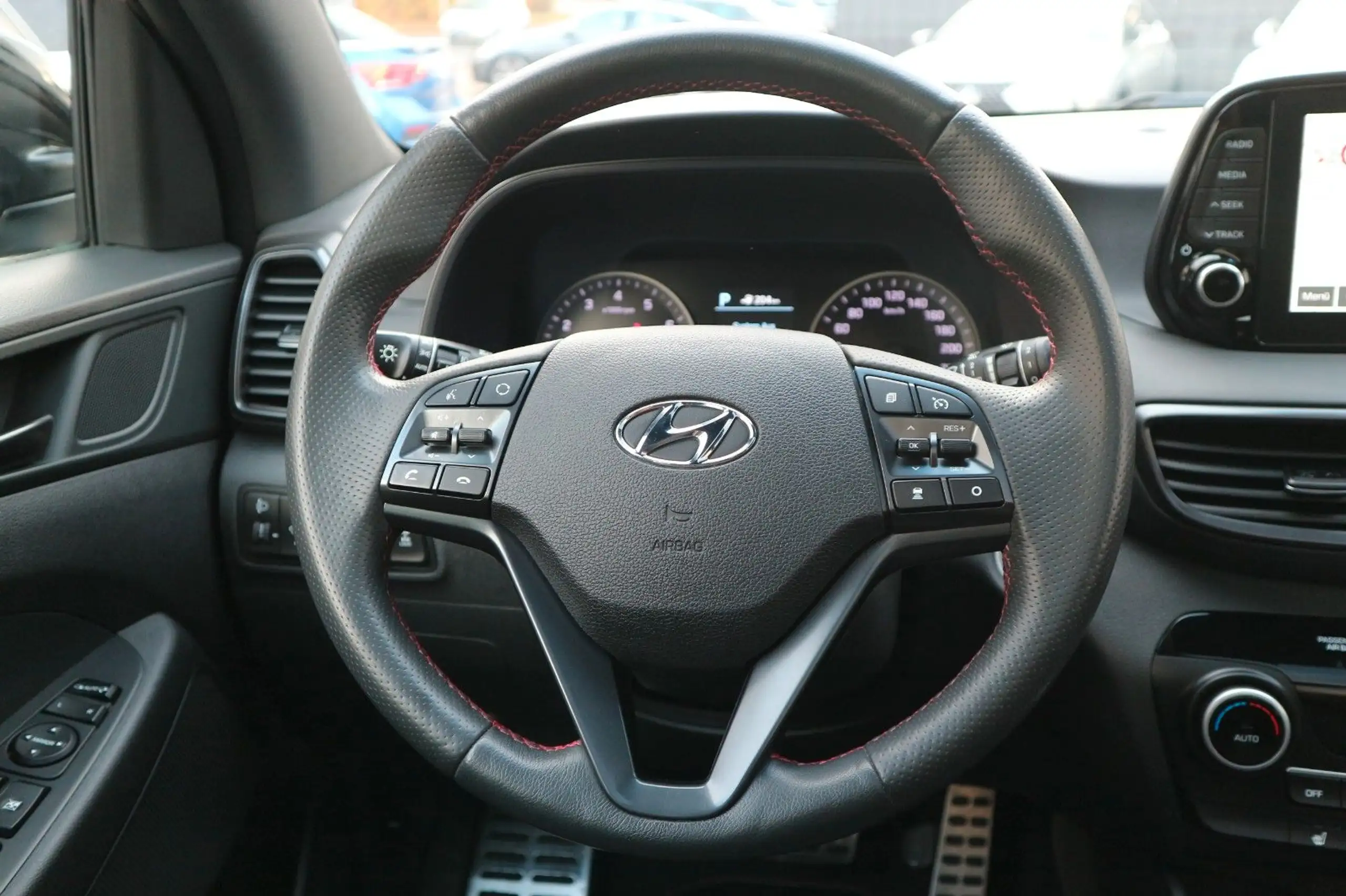 Hyundai - TUCSON