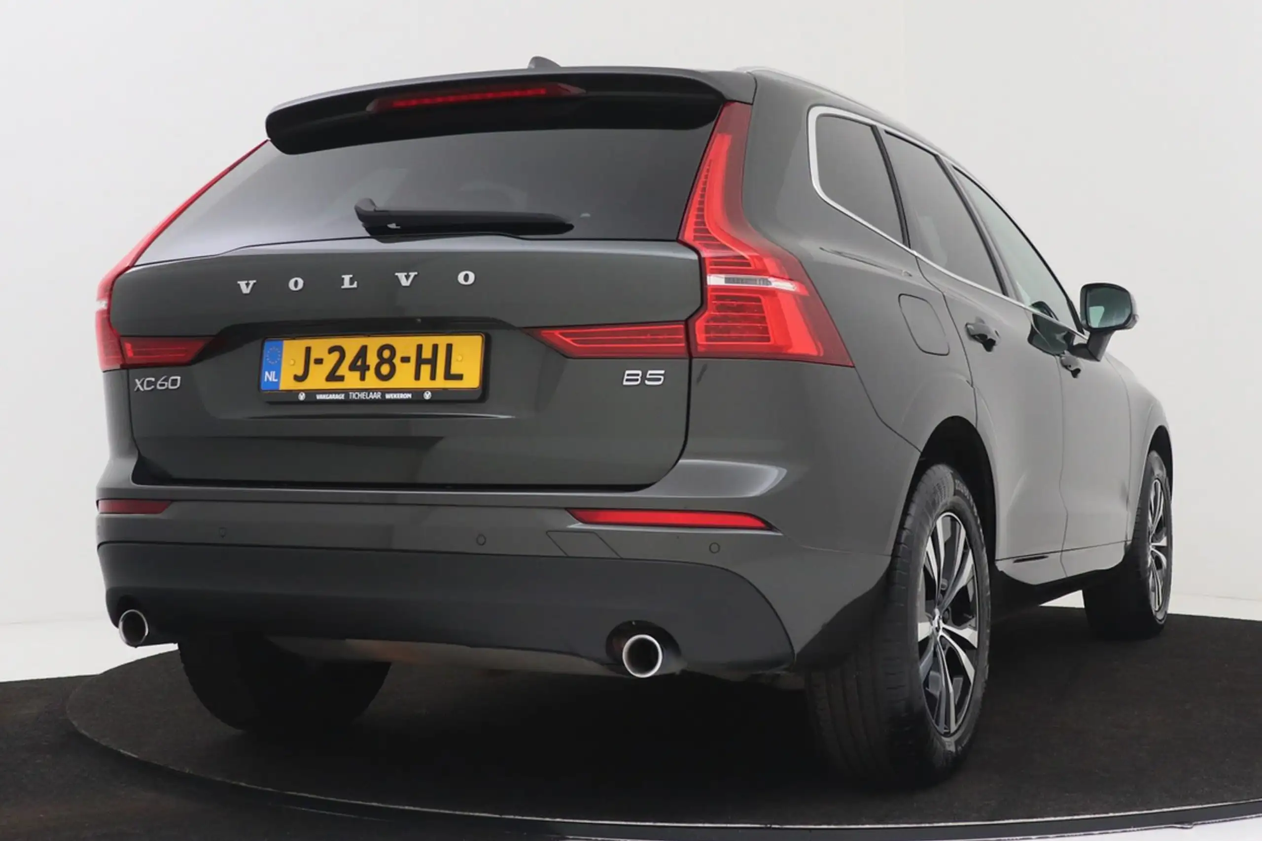 Volvo - XC60