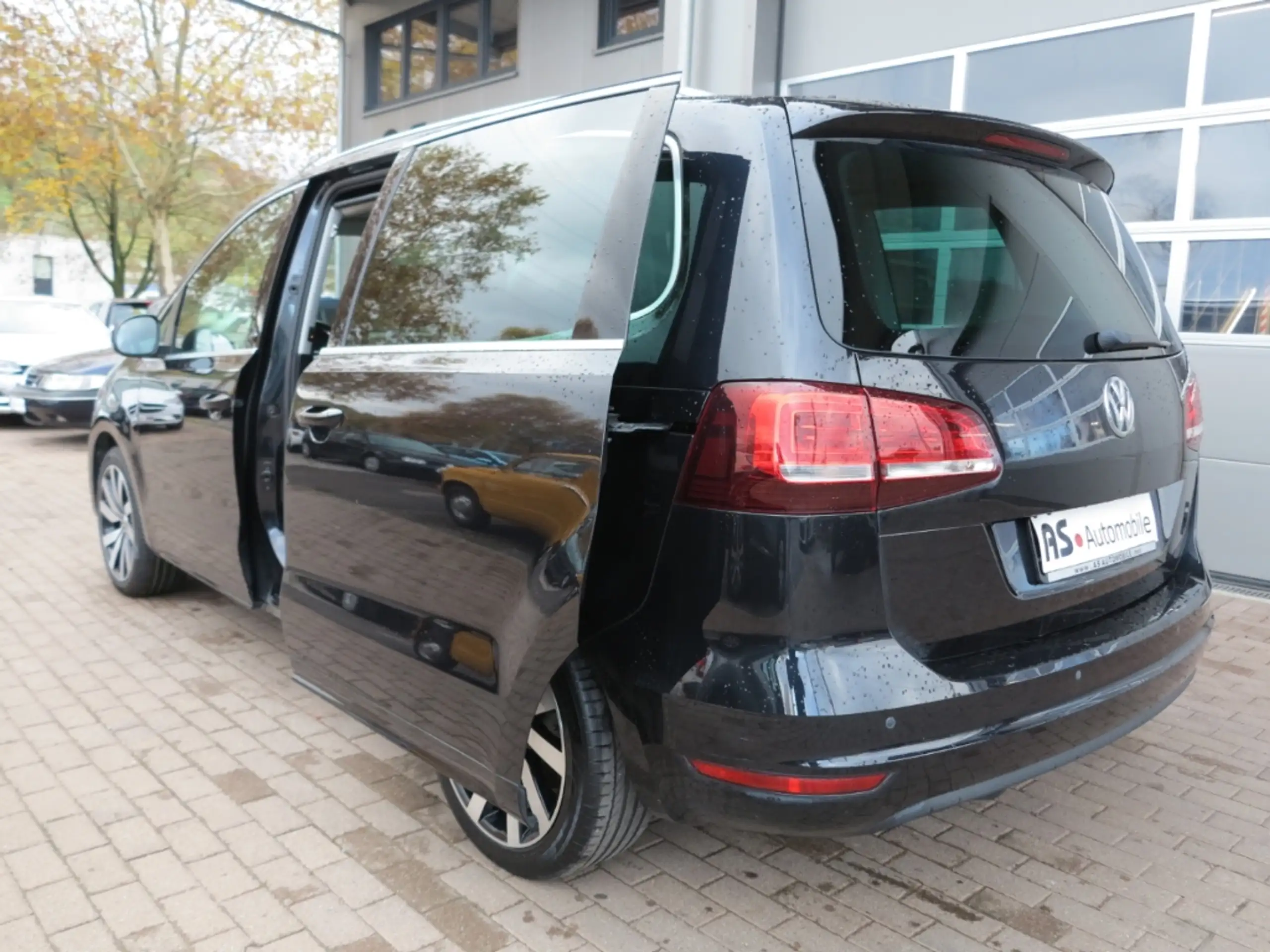 Volkswagen - Sharan