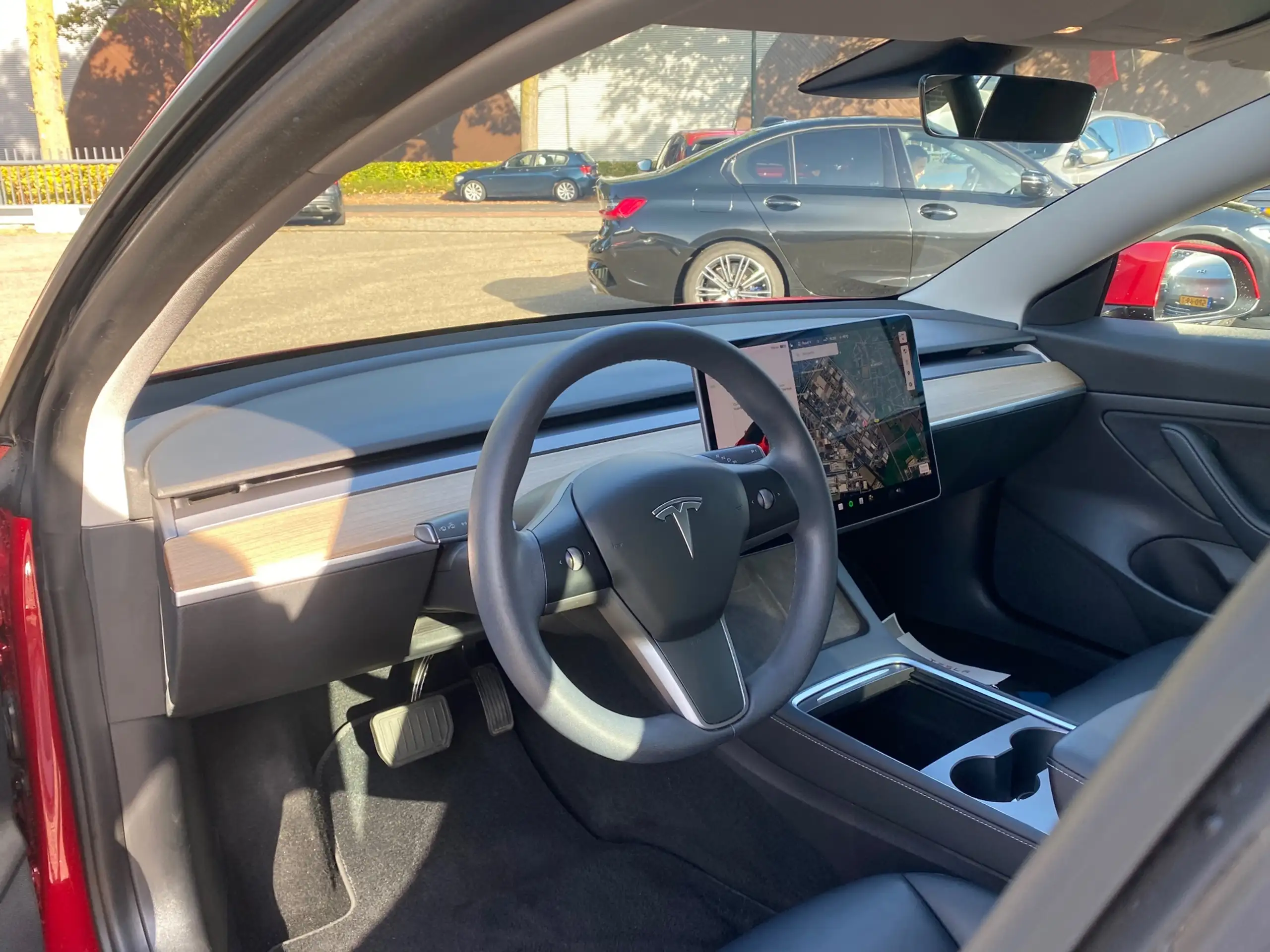 Tesla - Model 3