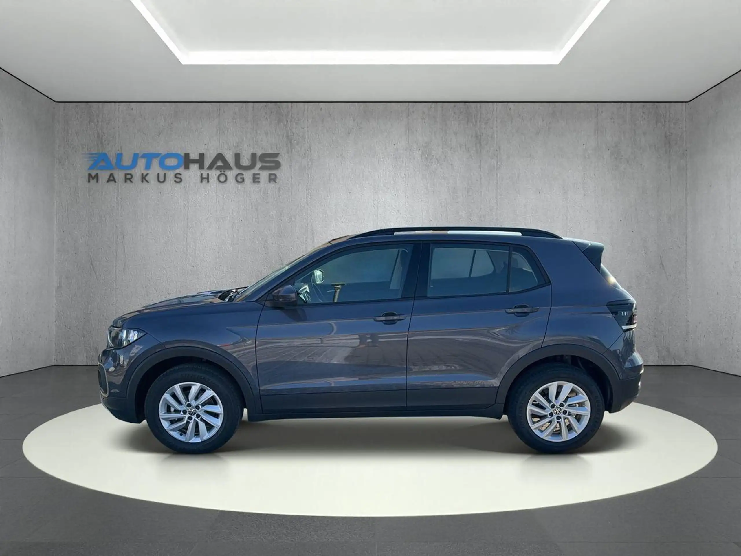 Volkswagen - T-Cross