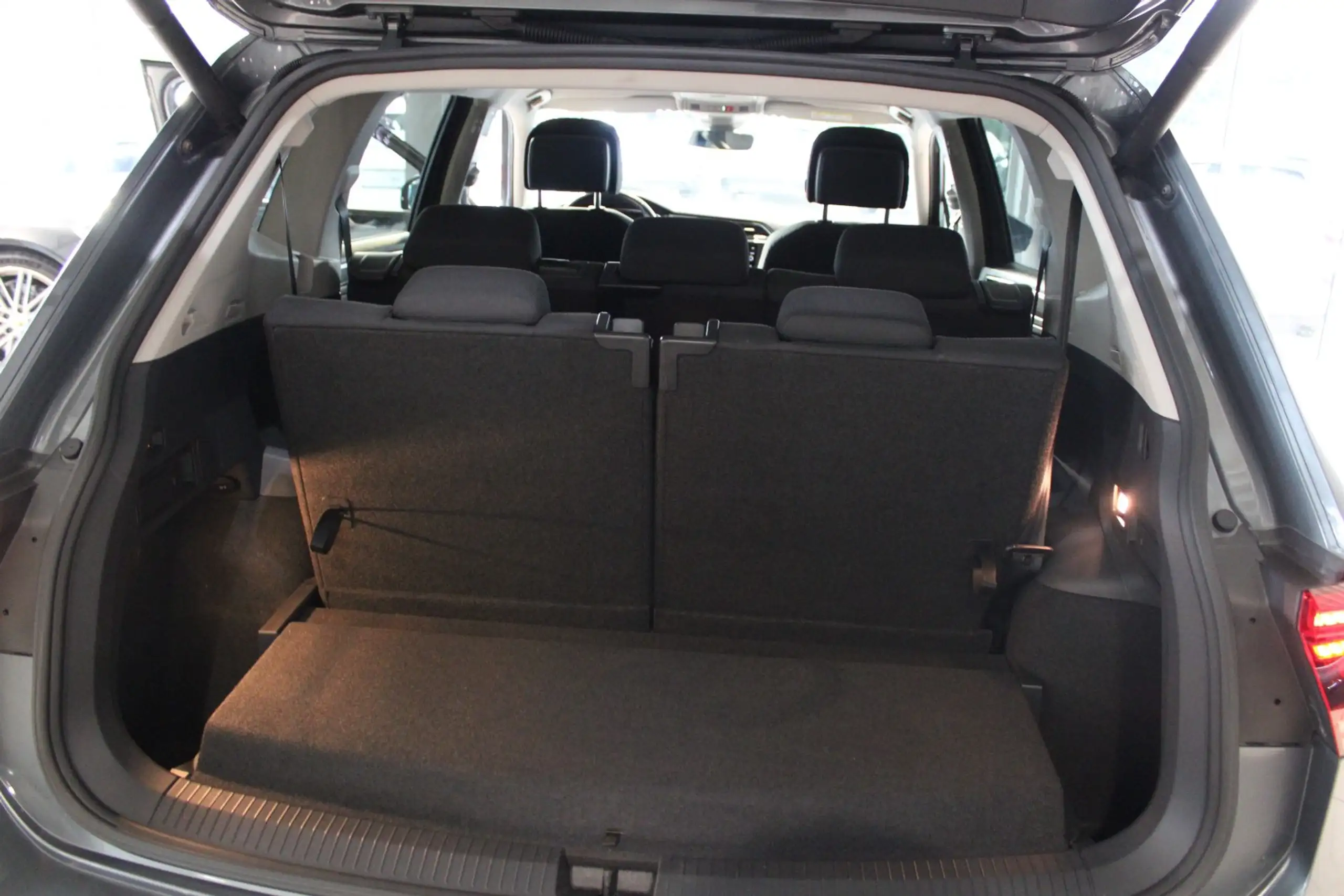 Volkswagen - Tiguan Allspace