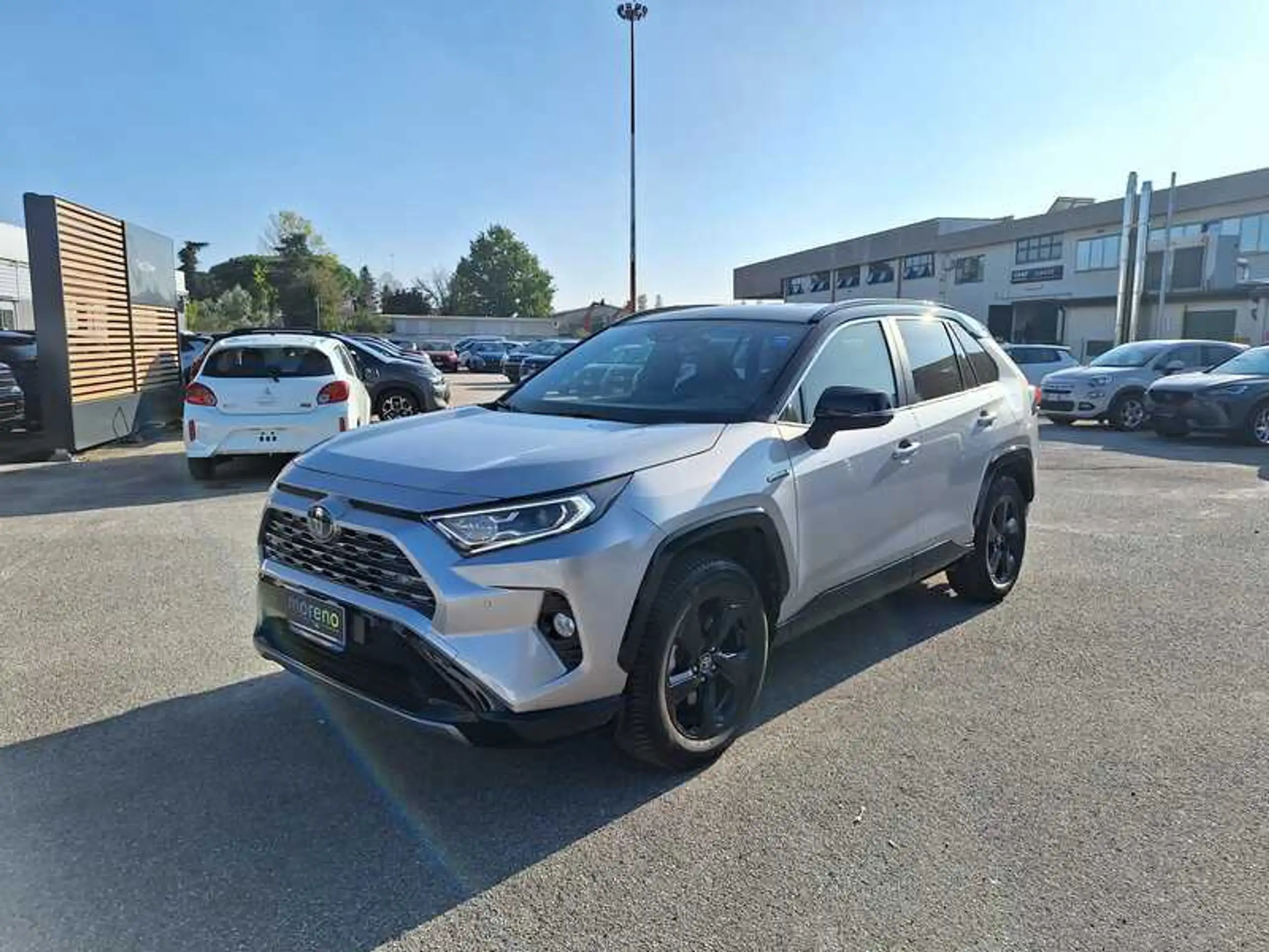 Toyota - RAV 4