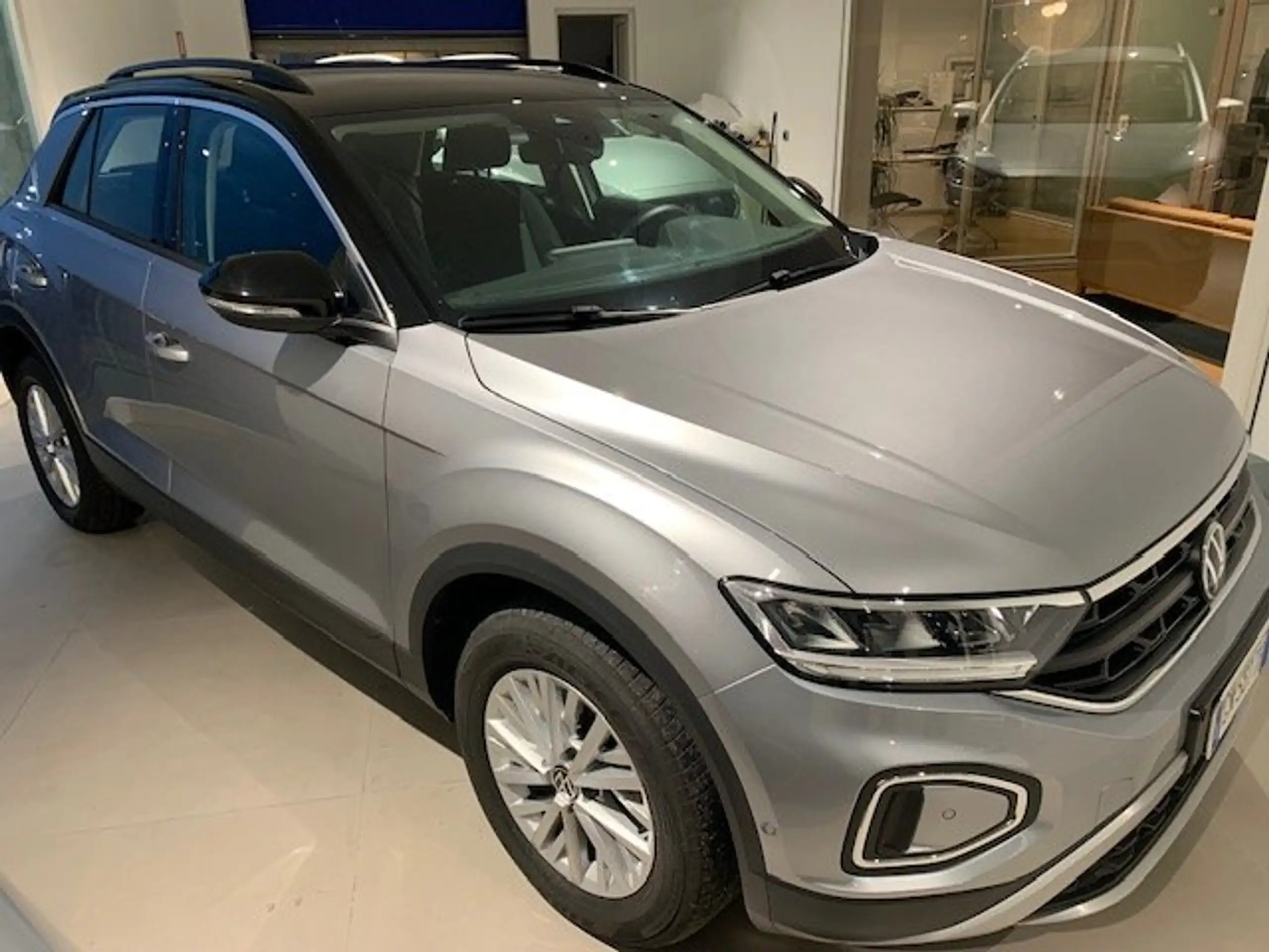 Volkswagen T-Roc 2023