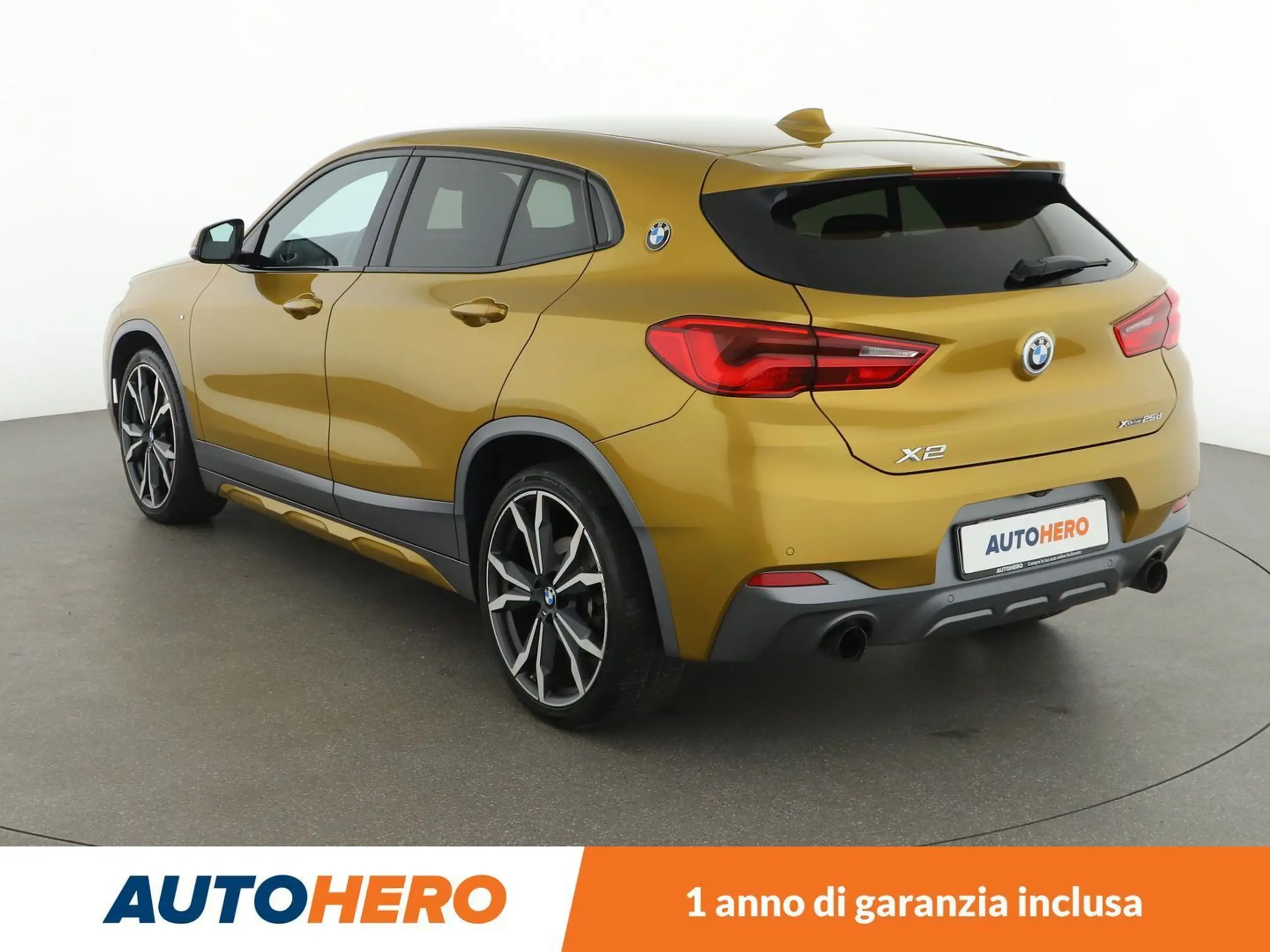 BMW - X2