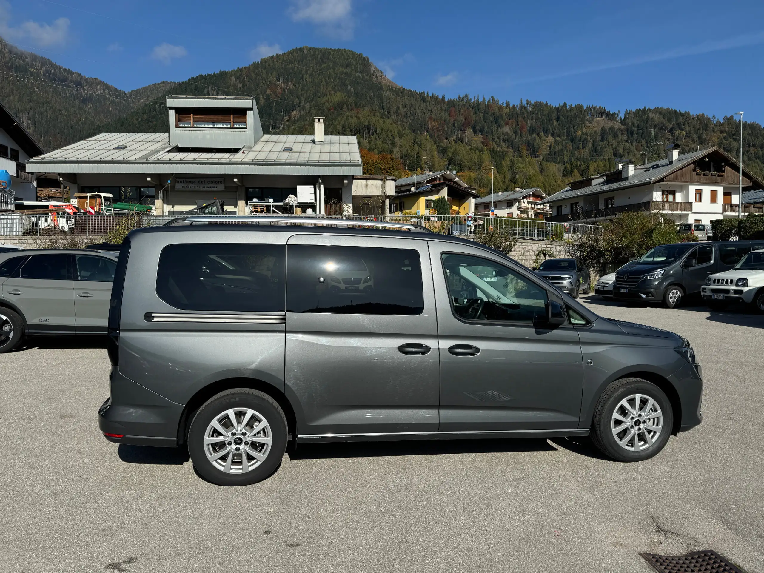 Ford - Tourneo Connect