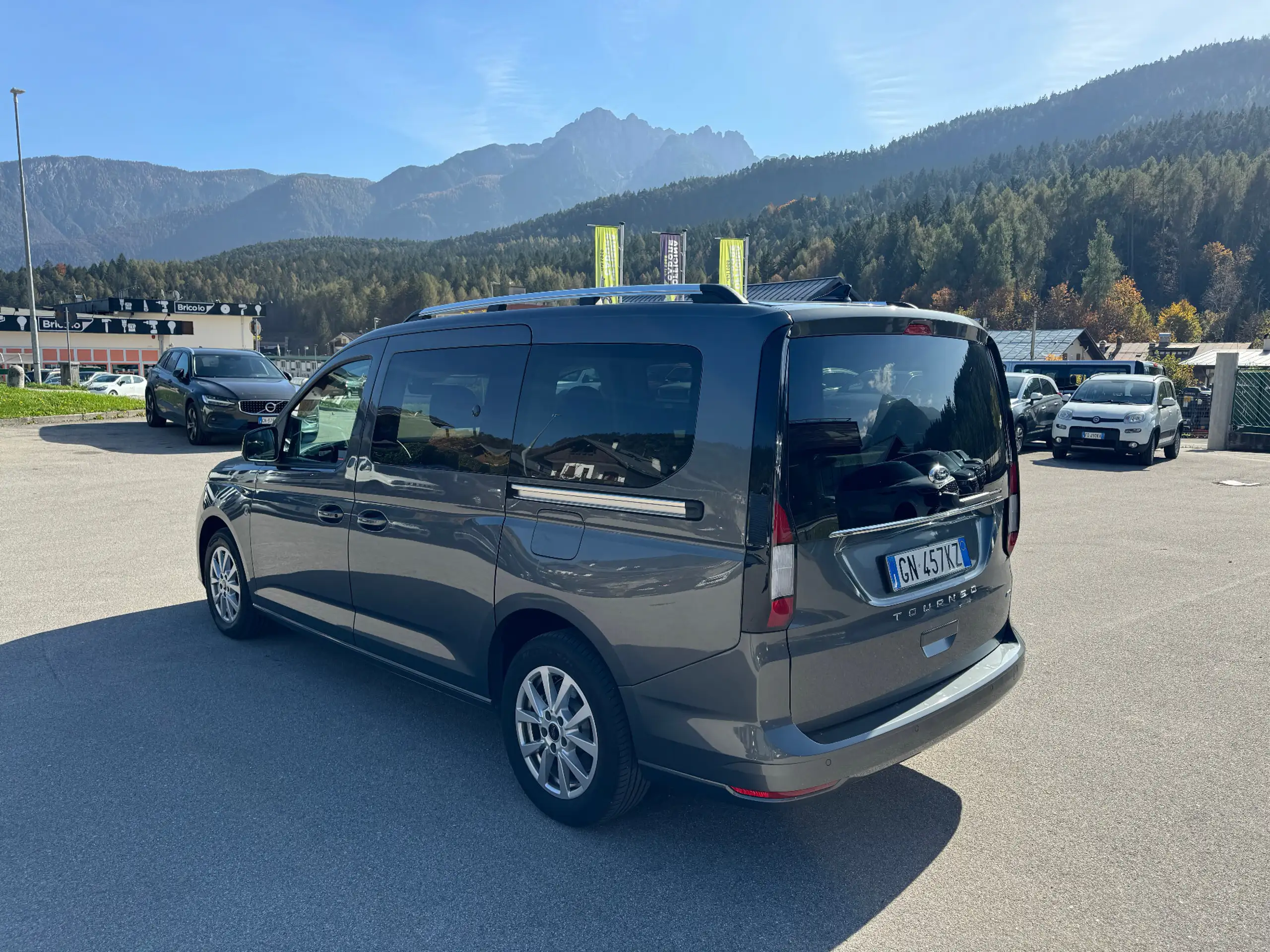 Ford - Tourneo Connect