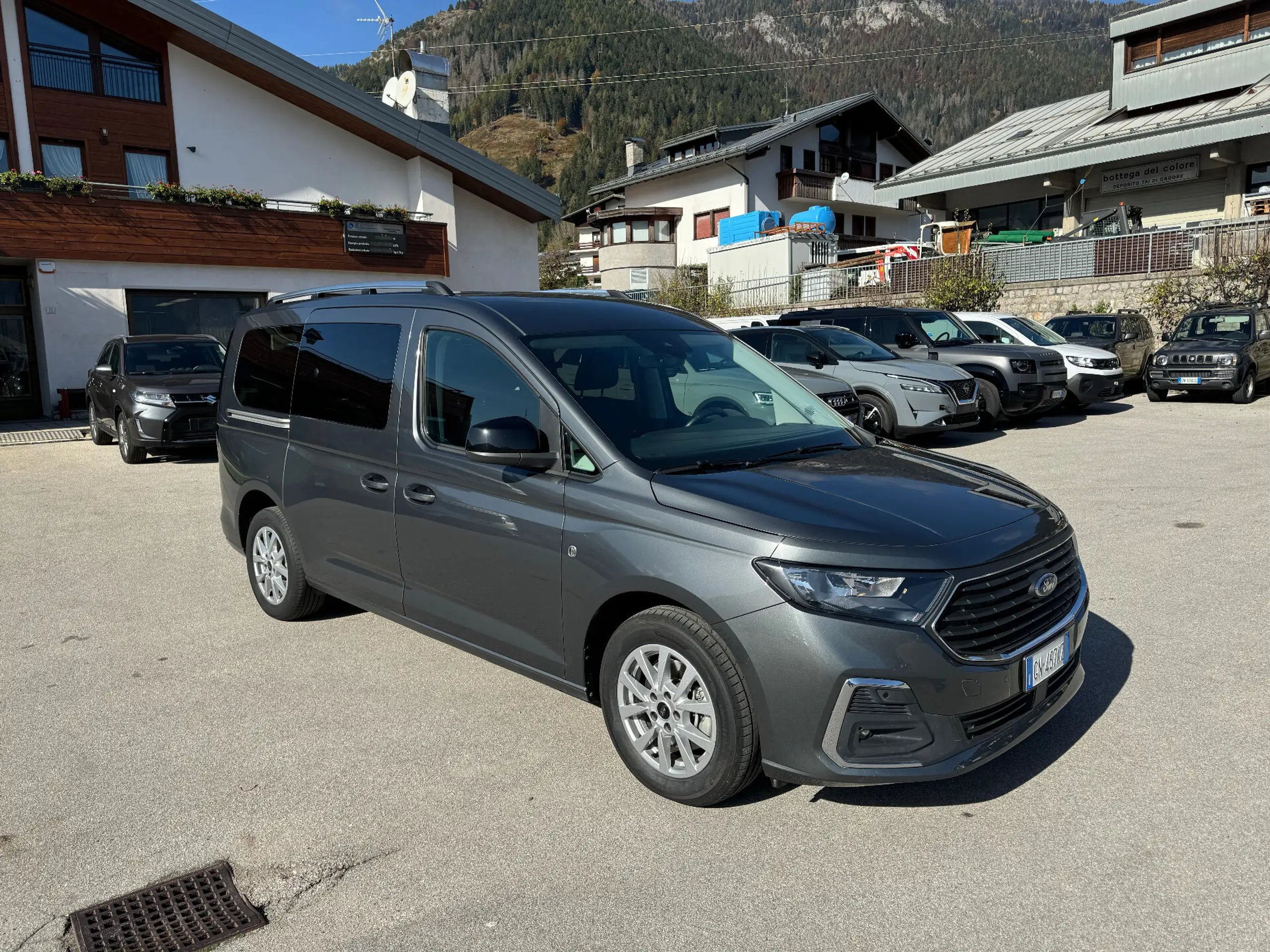 Ford - Tourneo Connect