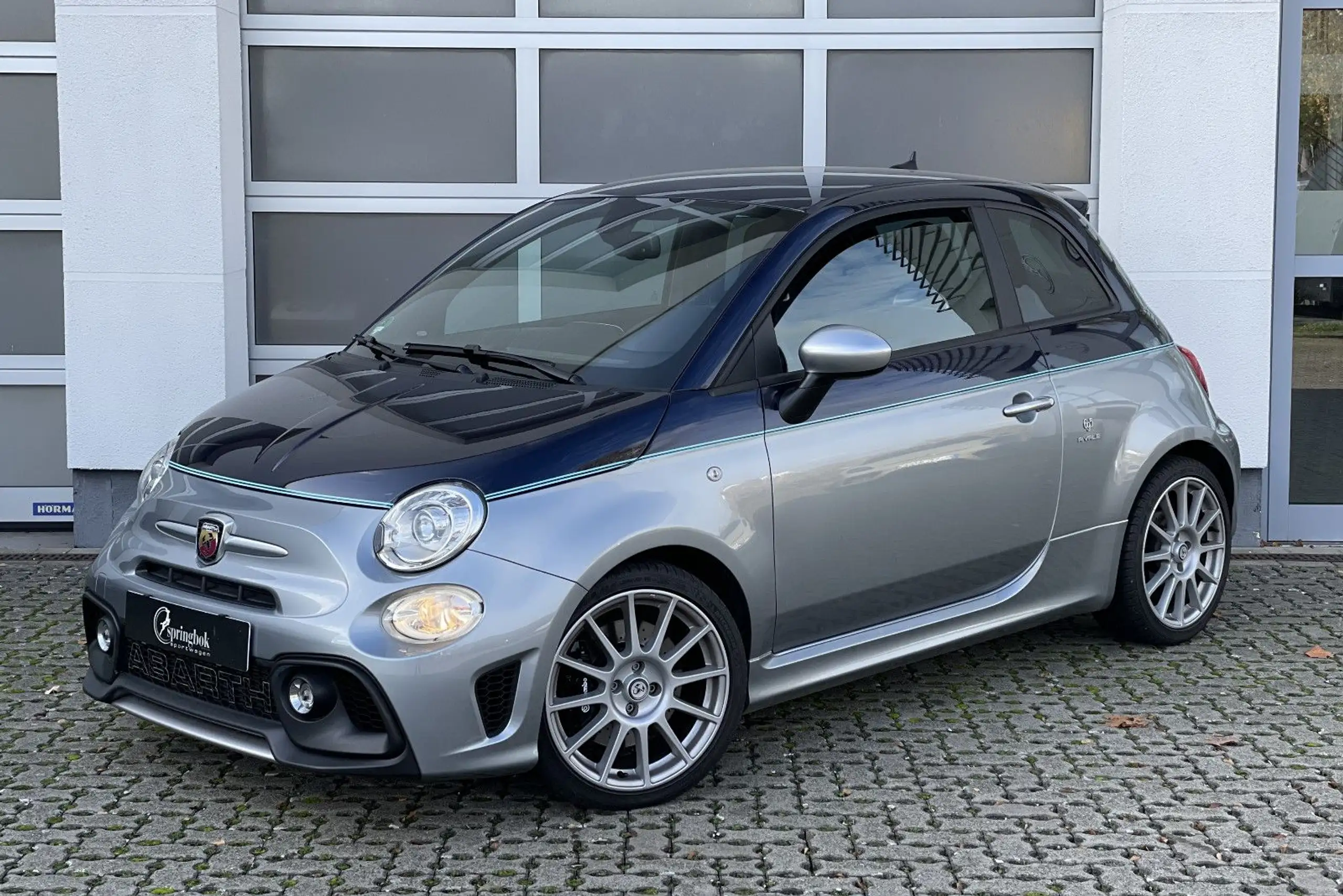 Abarth - 695