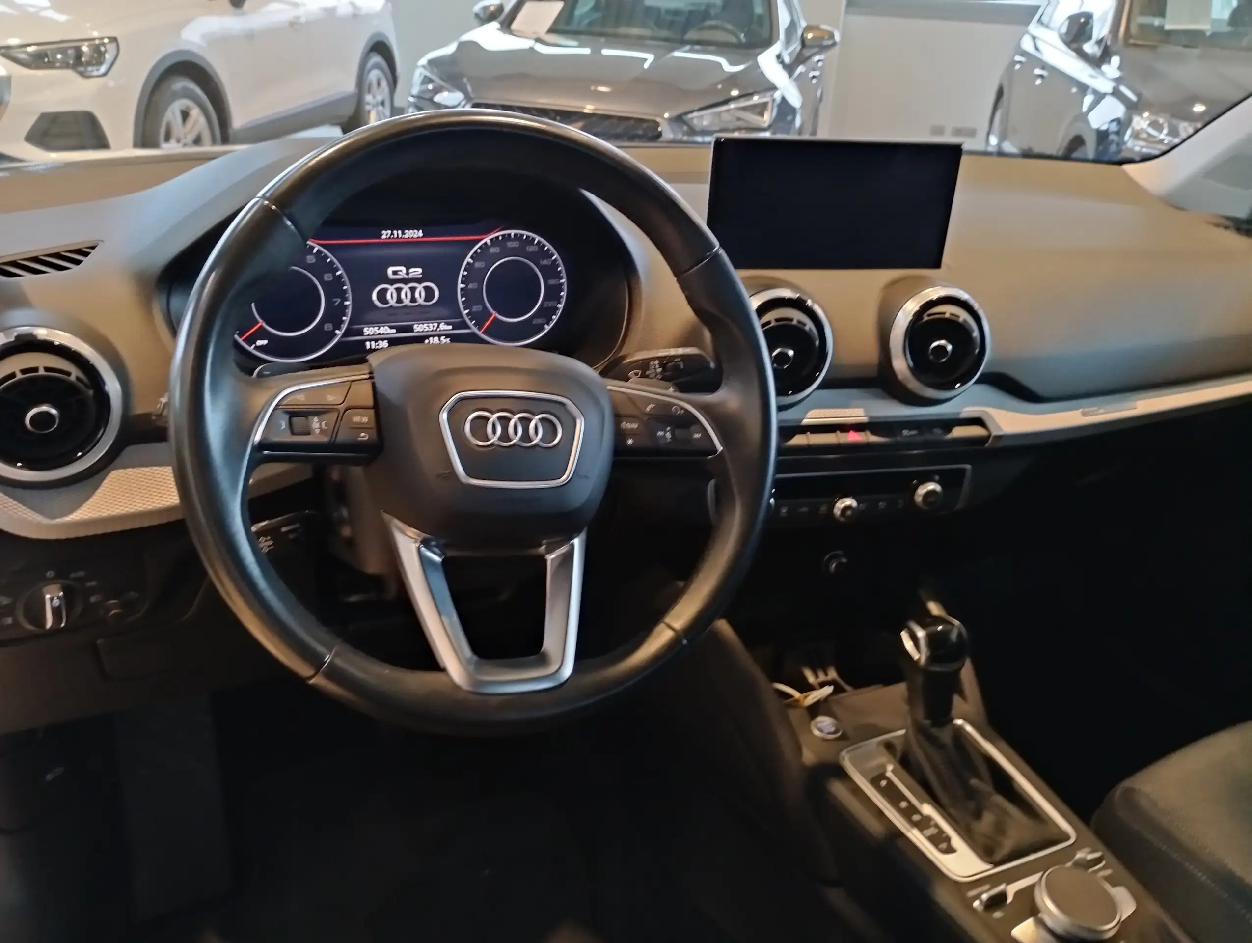 Audi - Q2