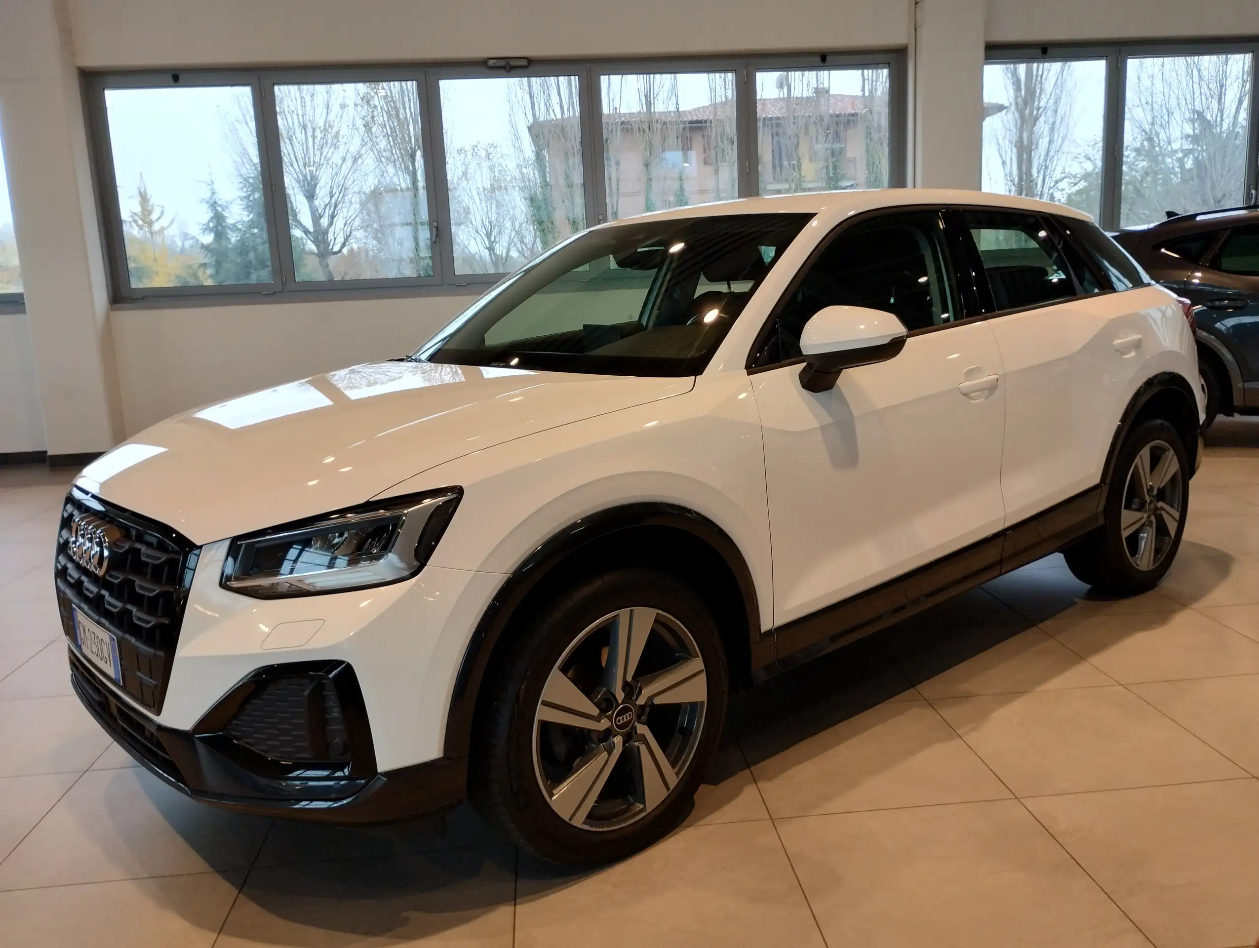 Audi - Q2