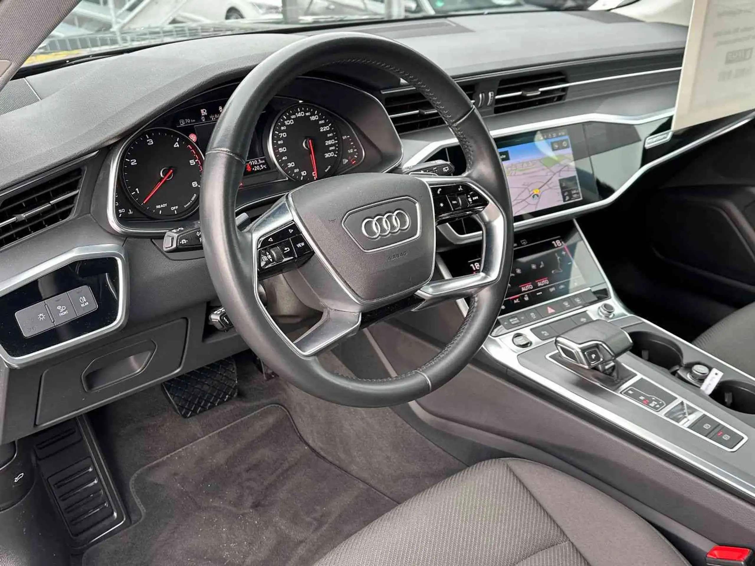 Audi - A6