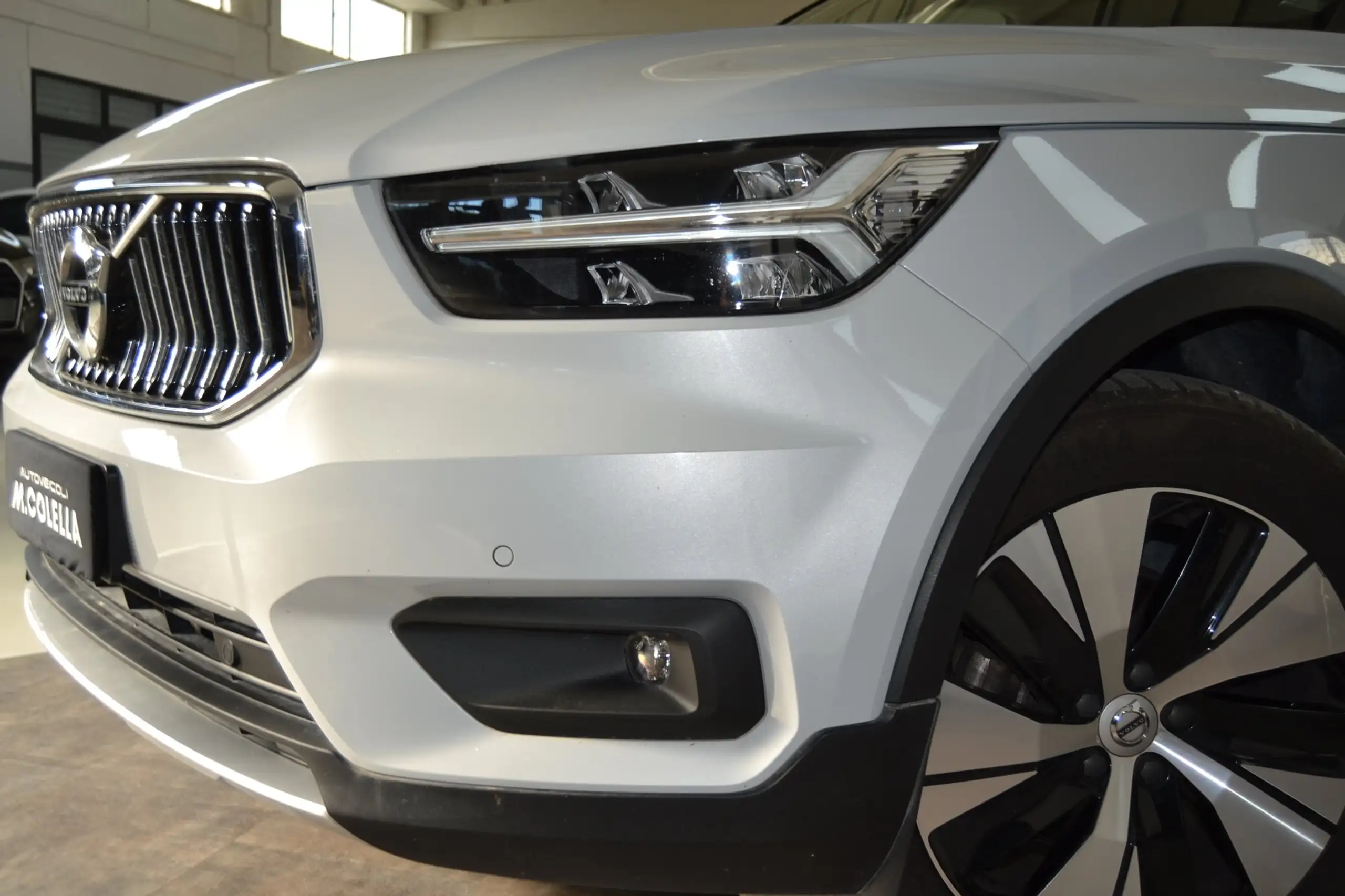 Volvo - XC40