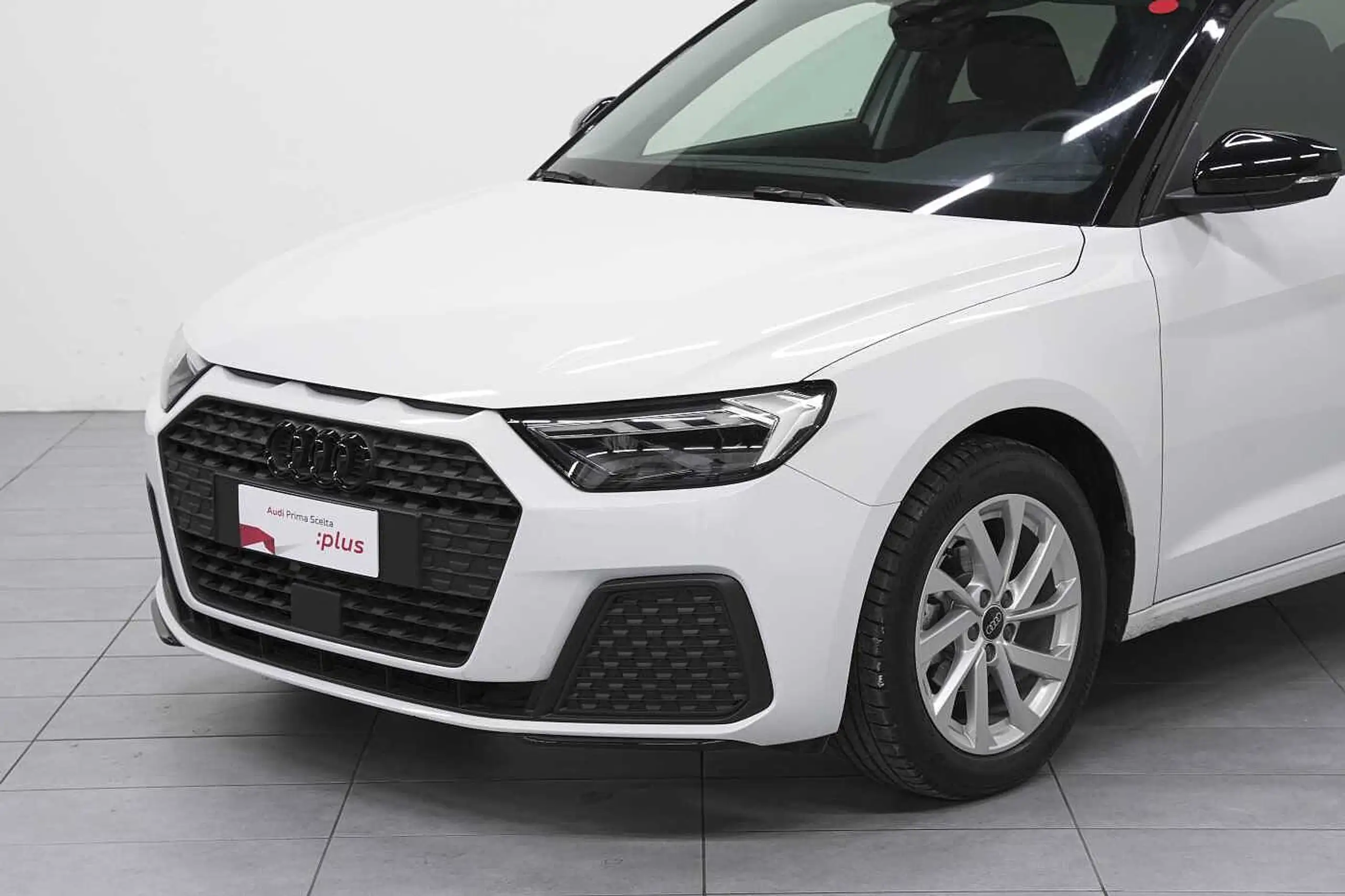 Audi - A1