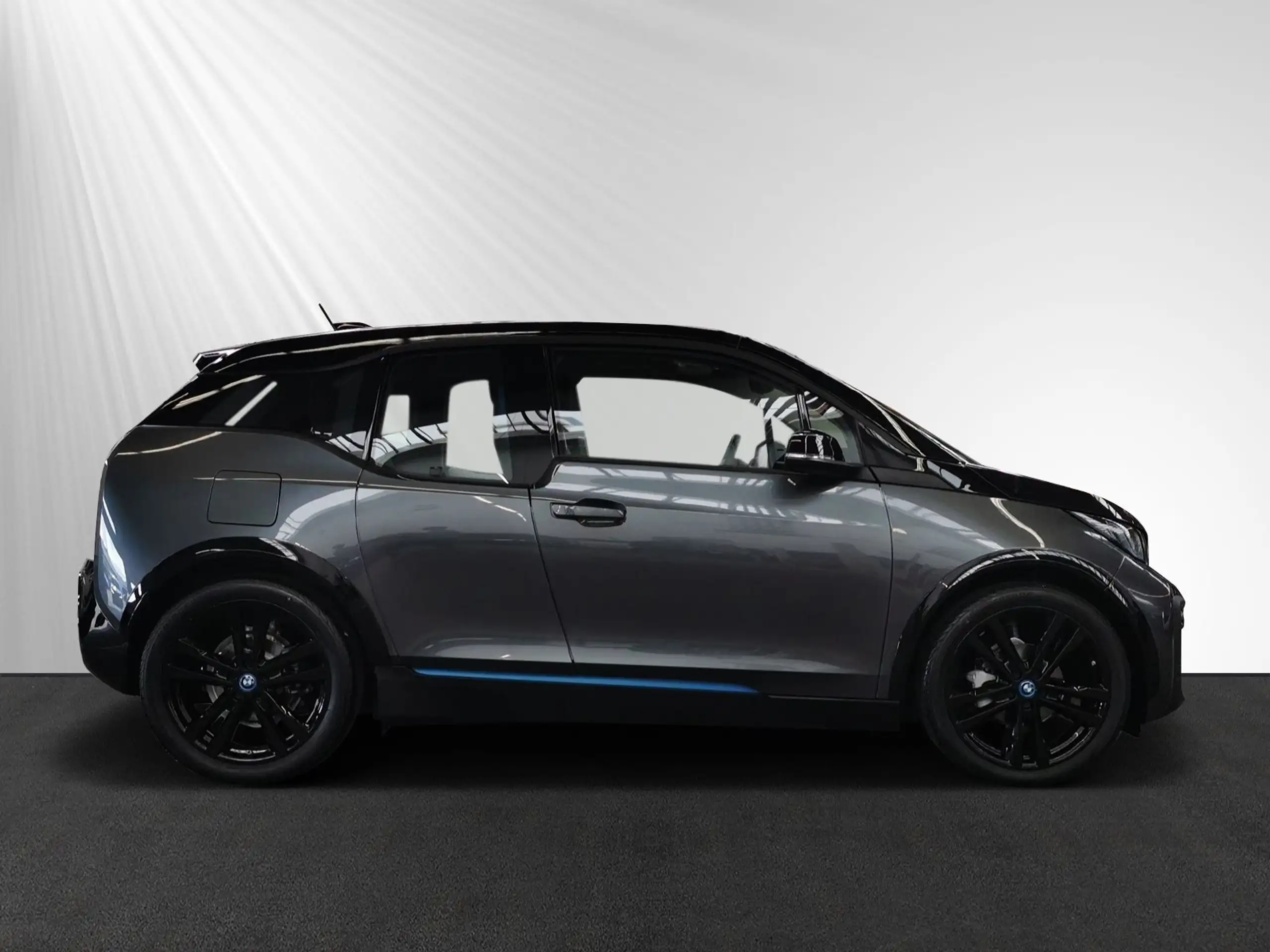 BMW - i3