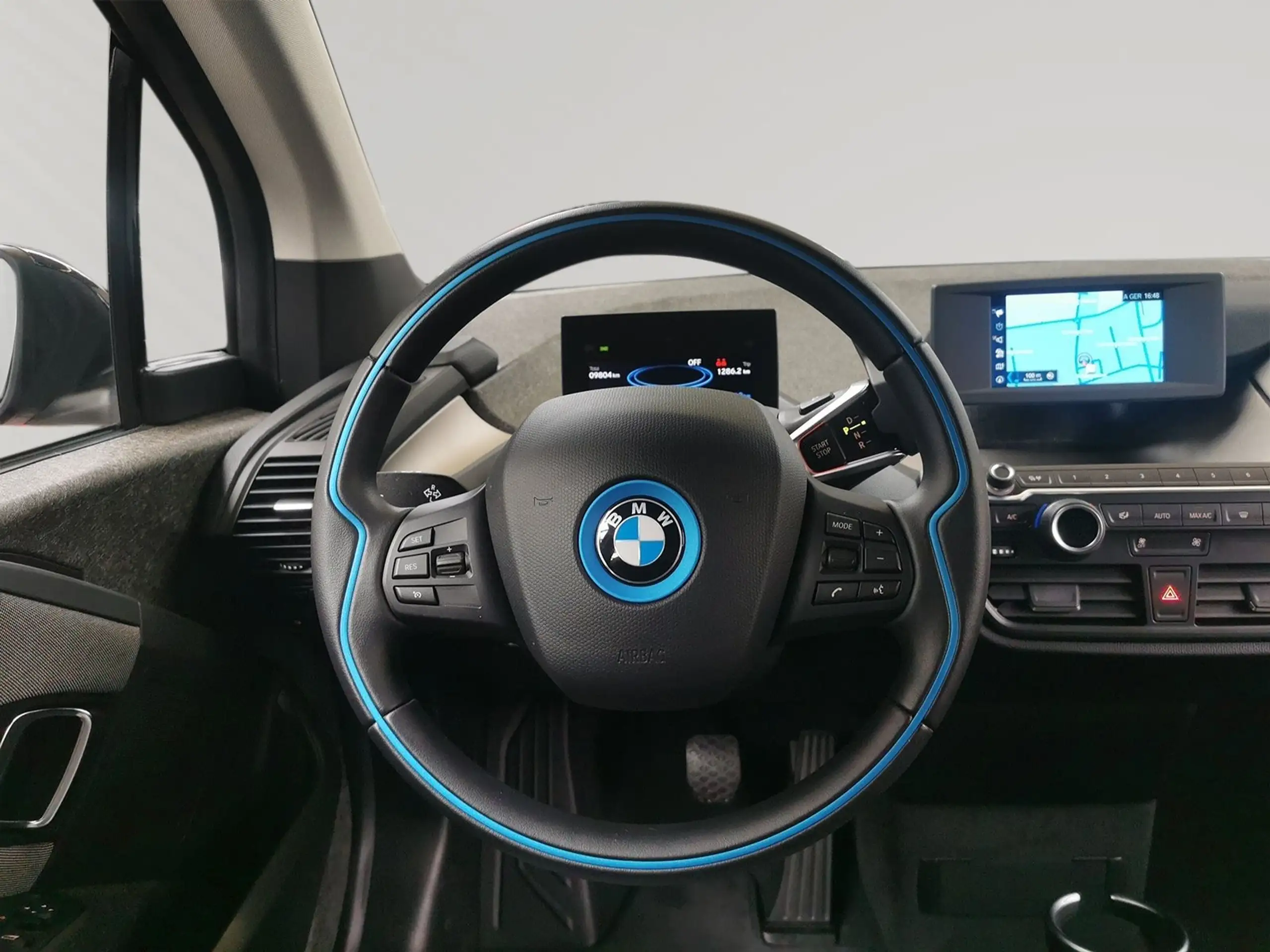 BMW - i3