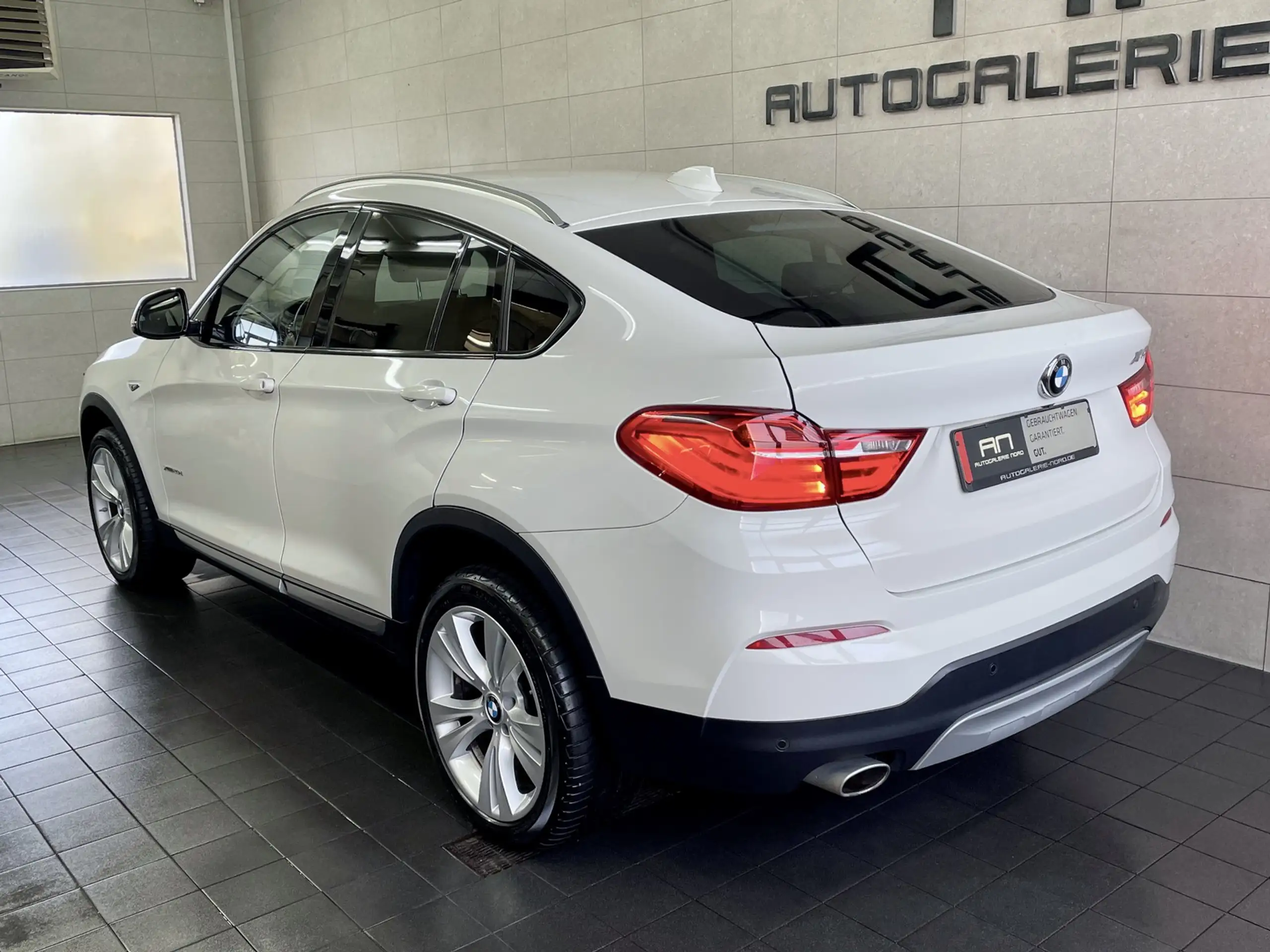 BMW - X4