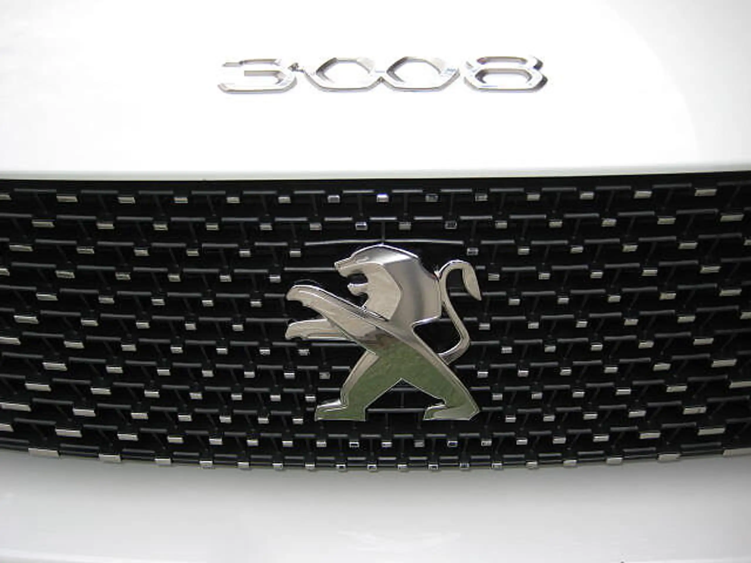 Peugeot - 3008