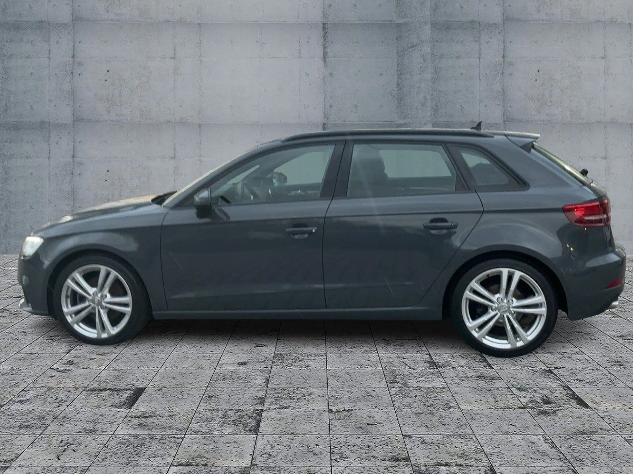 Audi - A3