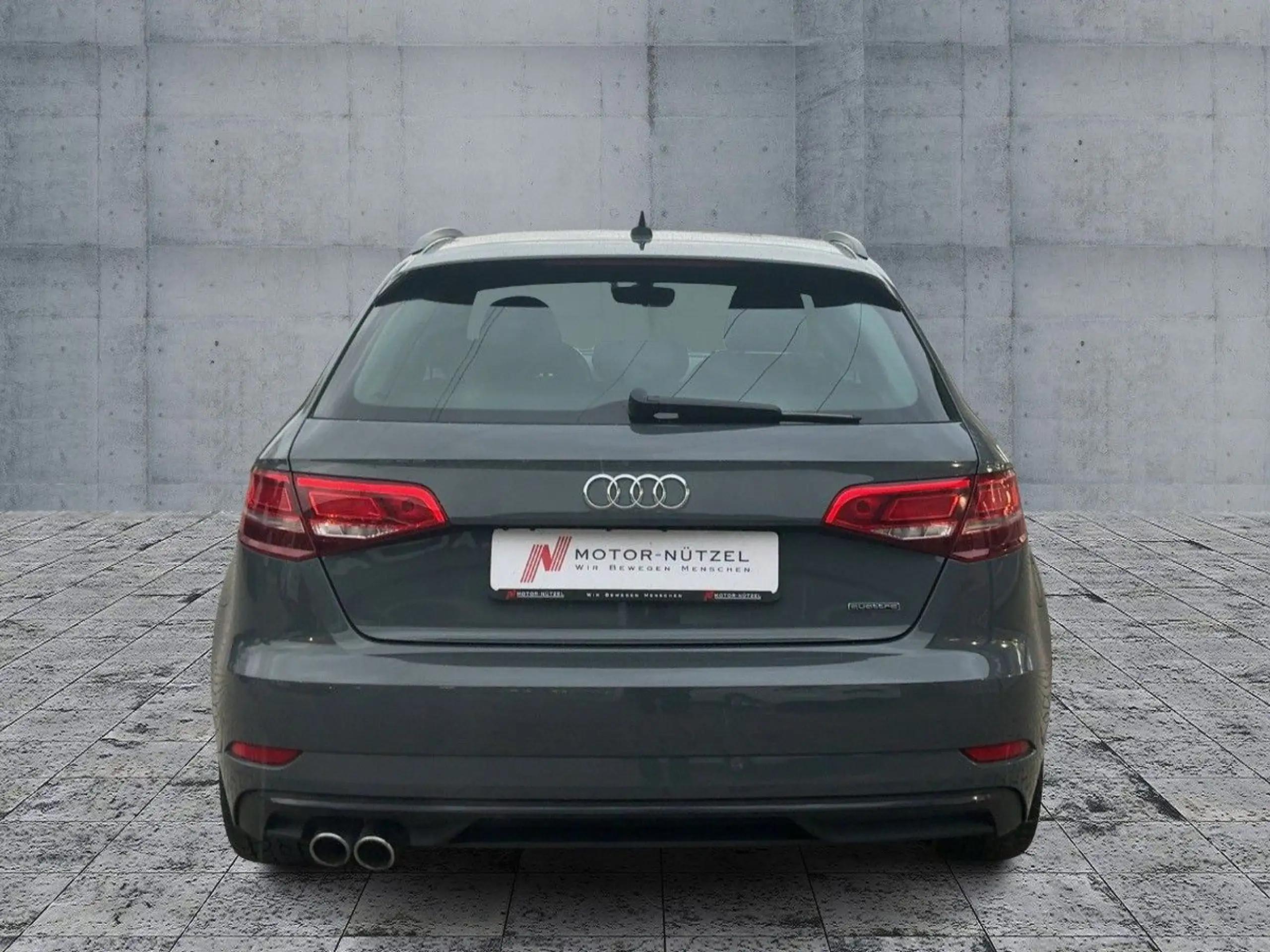 Audi - A3