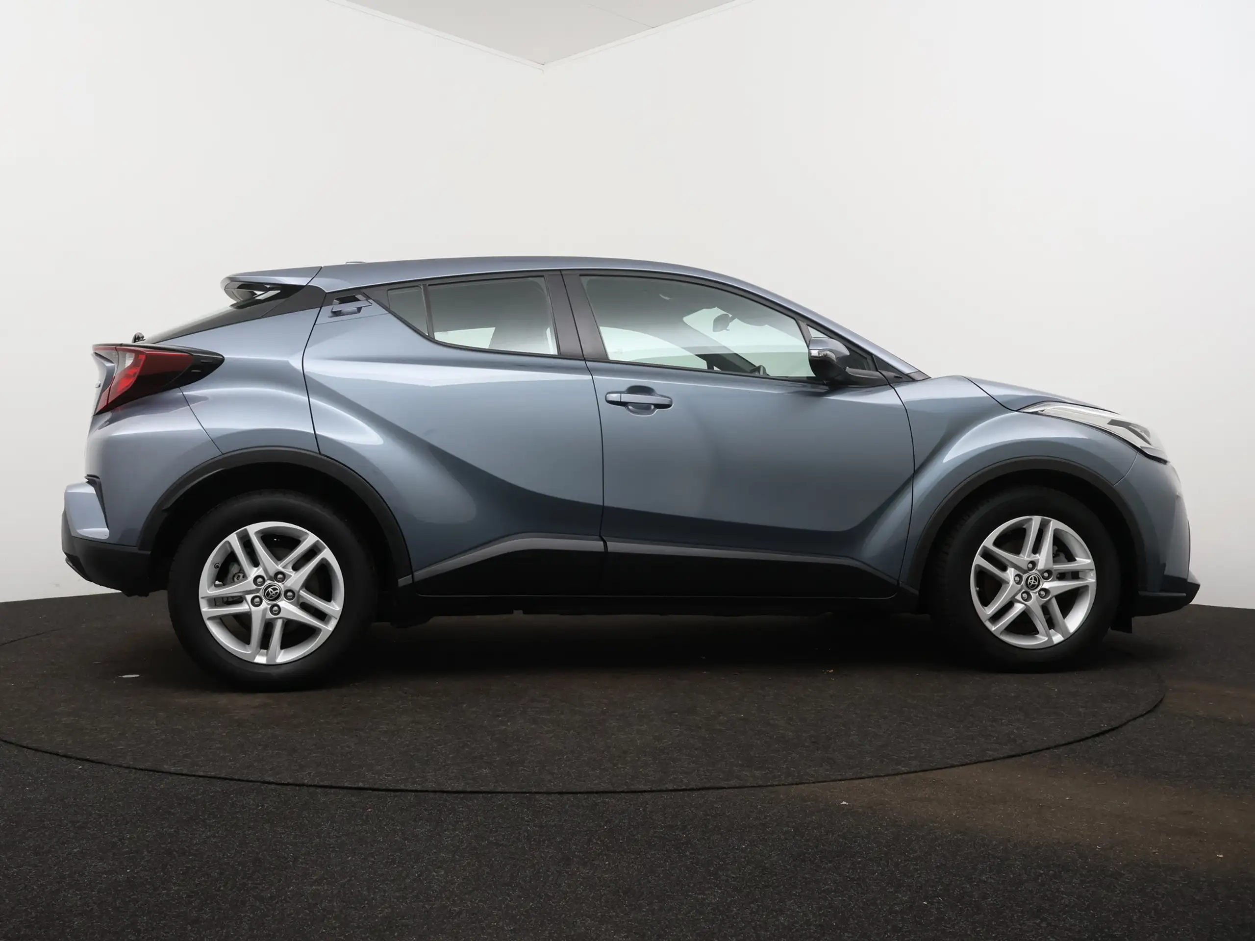 Toyota - C-HR