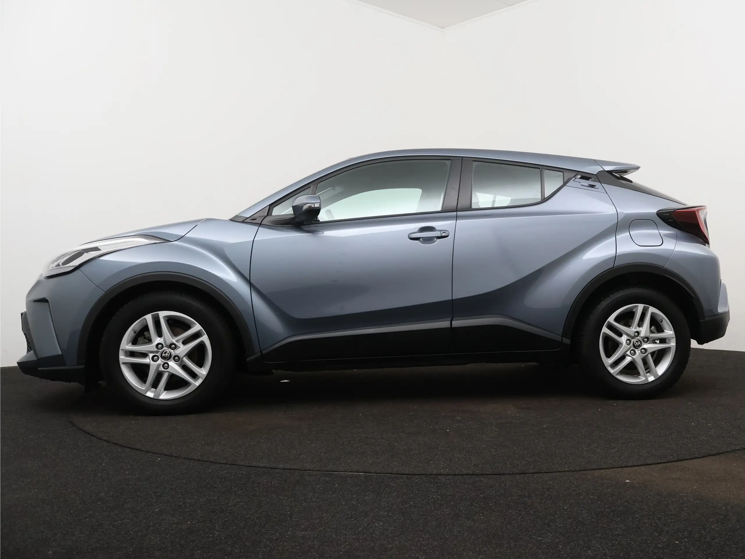 Toyota - C-HR