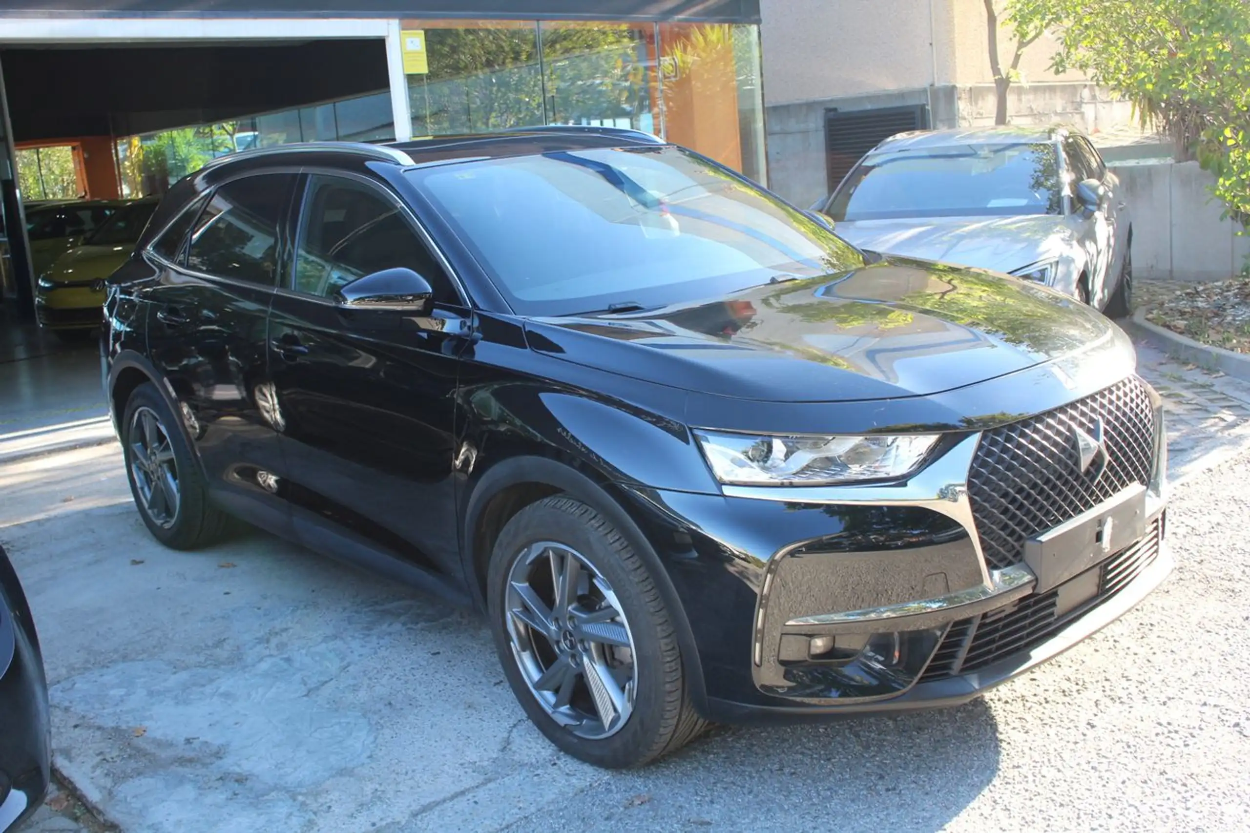 DS Automobiles - DS 7 Crossback