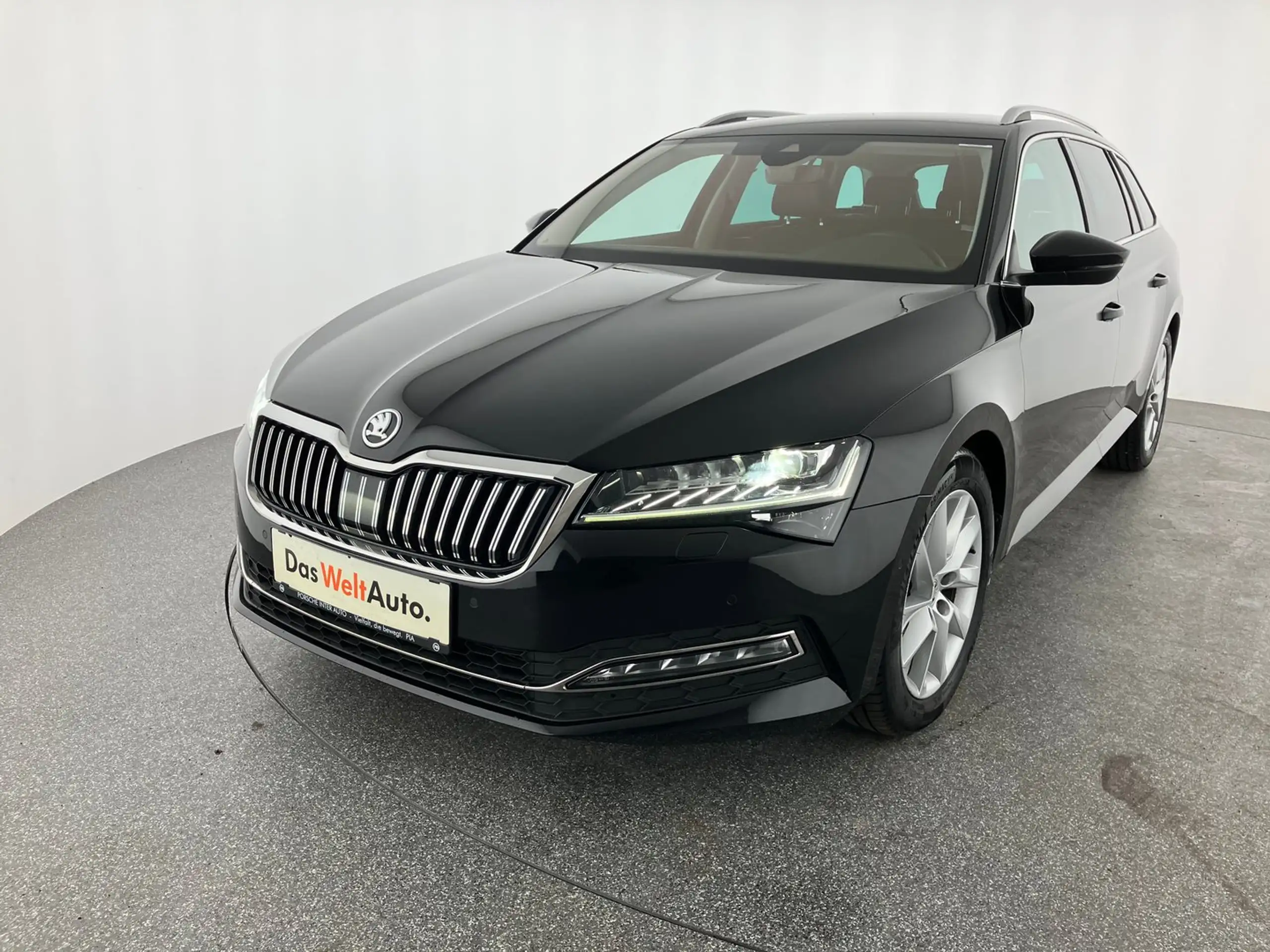 Skoda - Superb