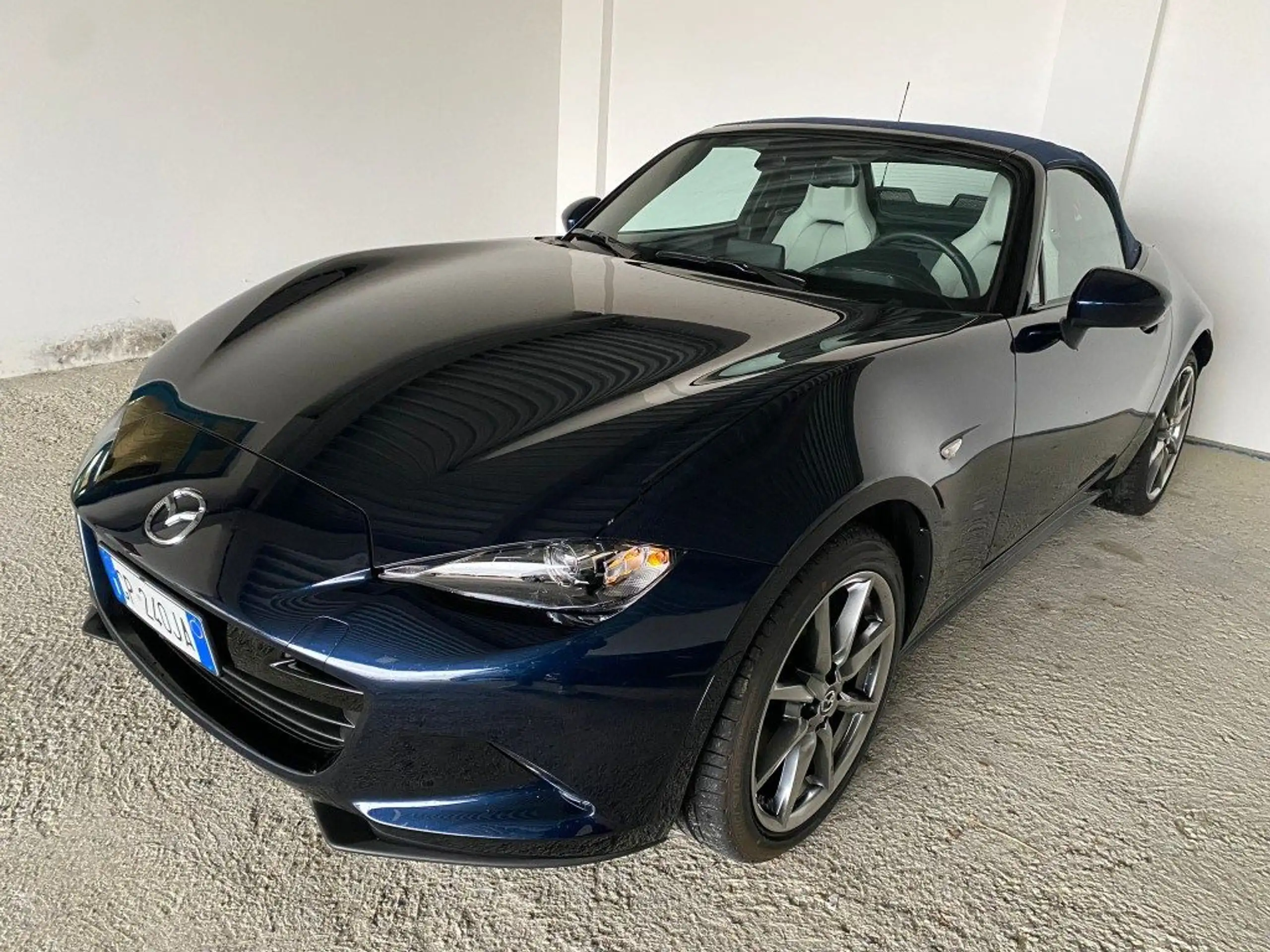 Mazda - MX-5